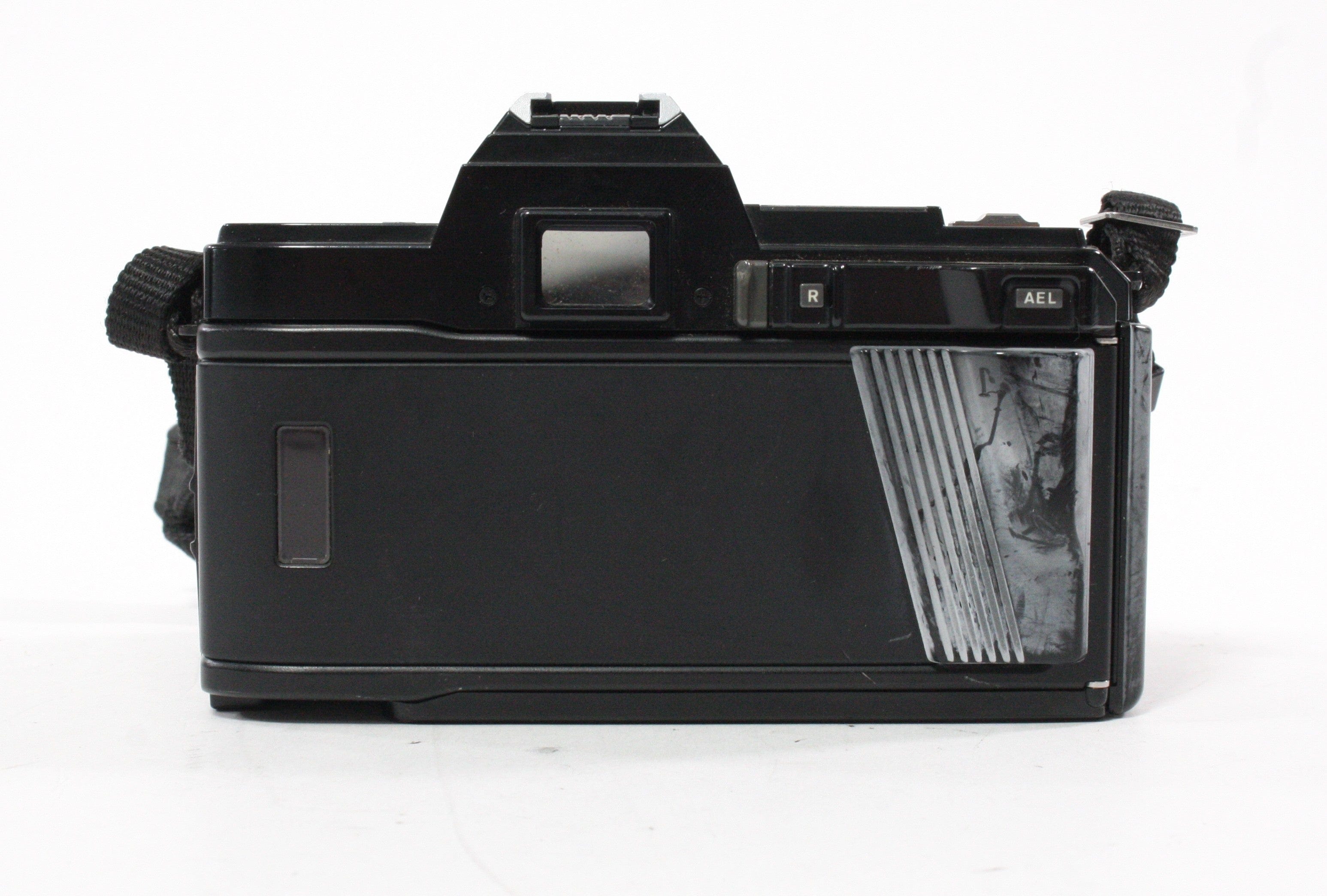 Minolta Maxxum 7000 with 50mm f/1.7 Lens