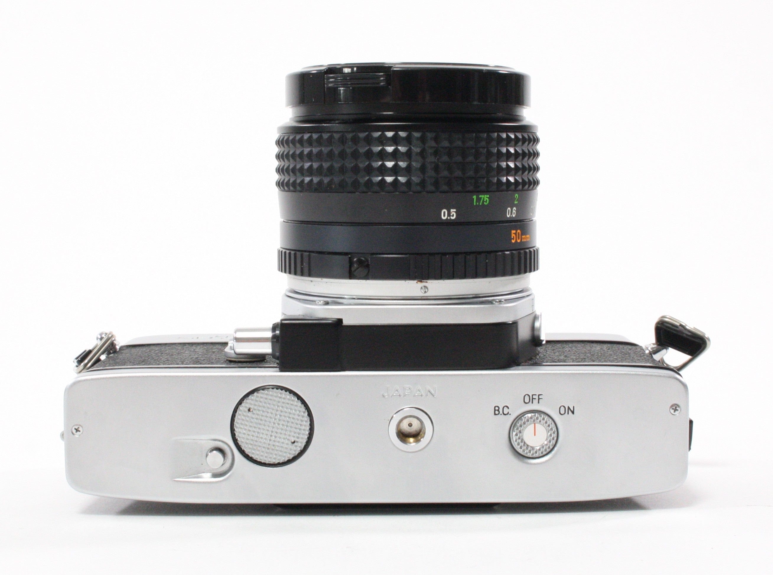 Minolta SRT202 SLR Camera w 50mm f/1.4 Rokkor-X Lens and Minolta ElectroFlash 280
