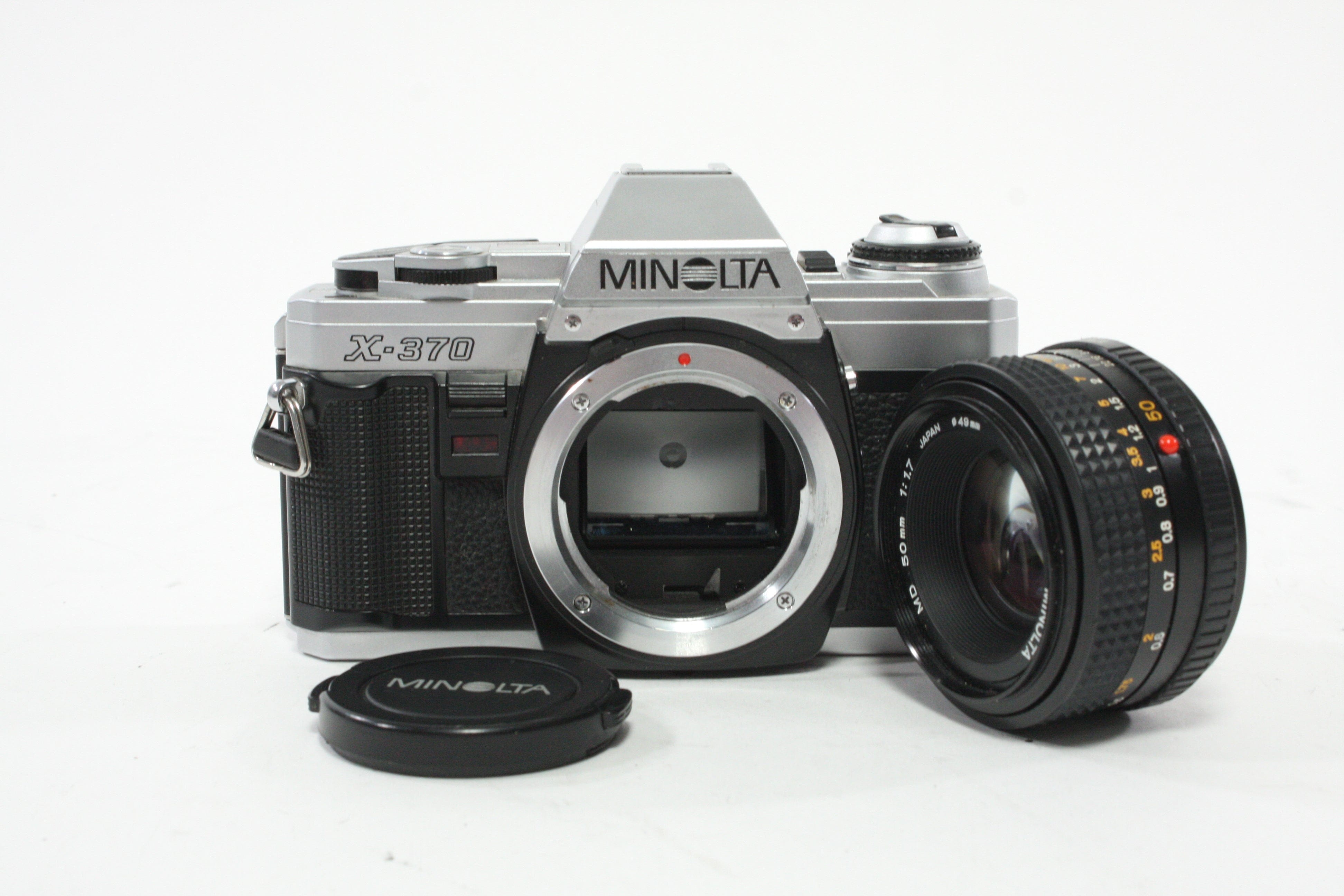 Minolta X-370 35mm SLR Camera with 50mm f/1.7 MD Lens