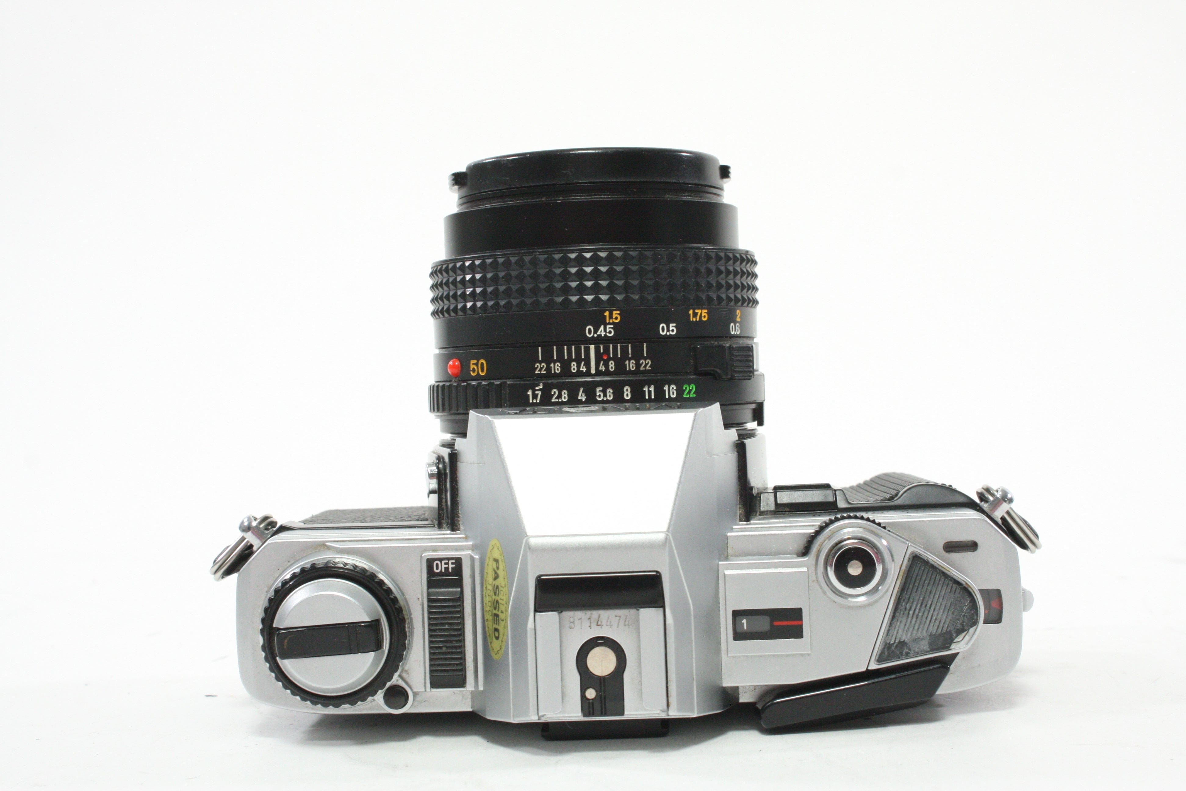 Minolta X-370 35mm SLR Camera with 50mm f/1.7 MD Lens