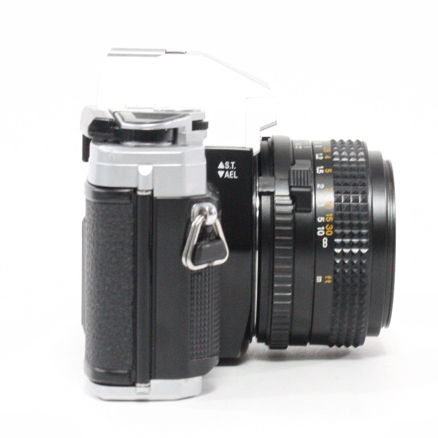 Minolta X-370 with 50mm f/1.7 lens