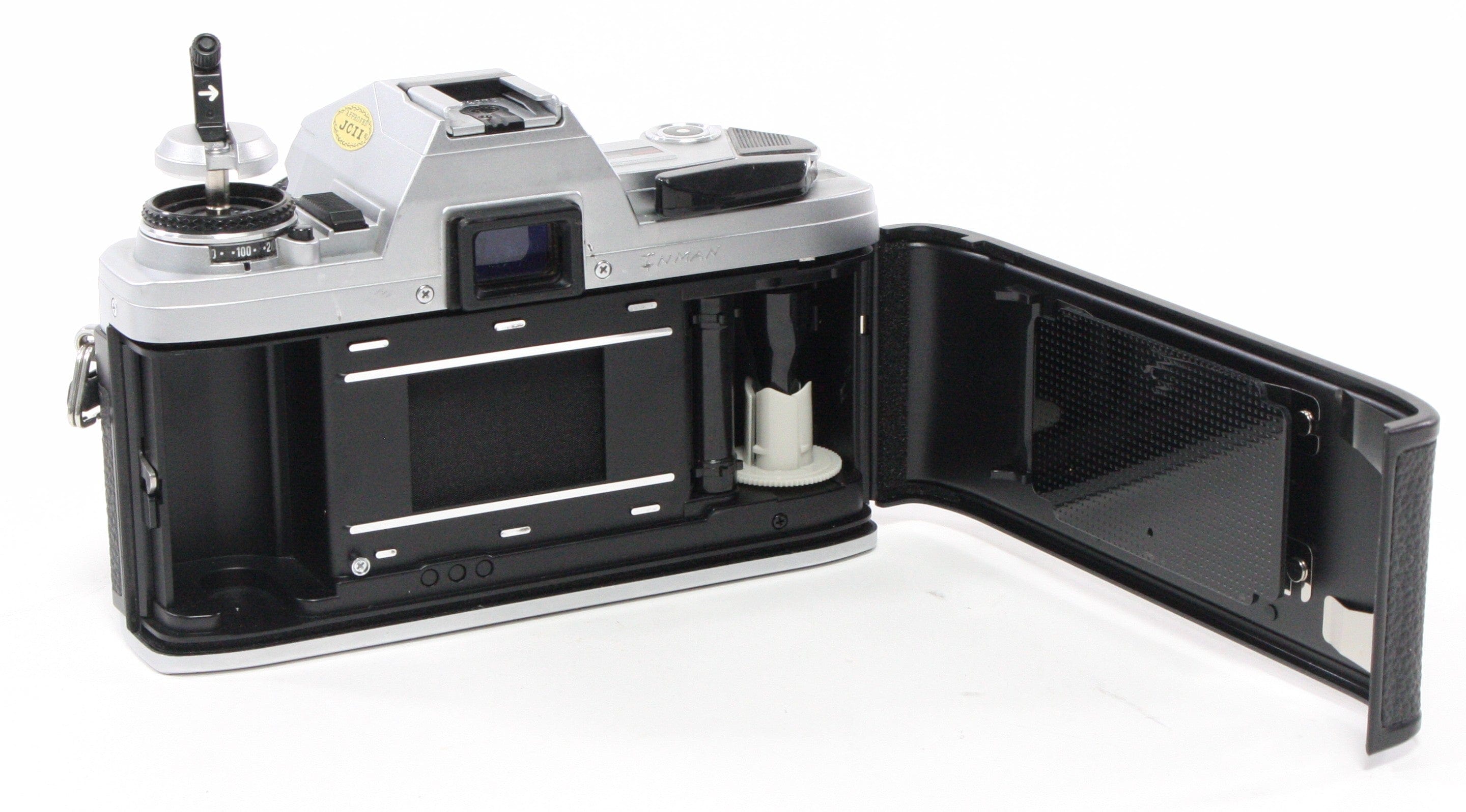 Minolta X-370 with 50mm f/1.7 lens