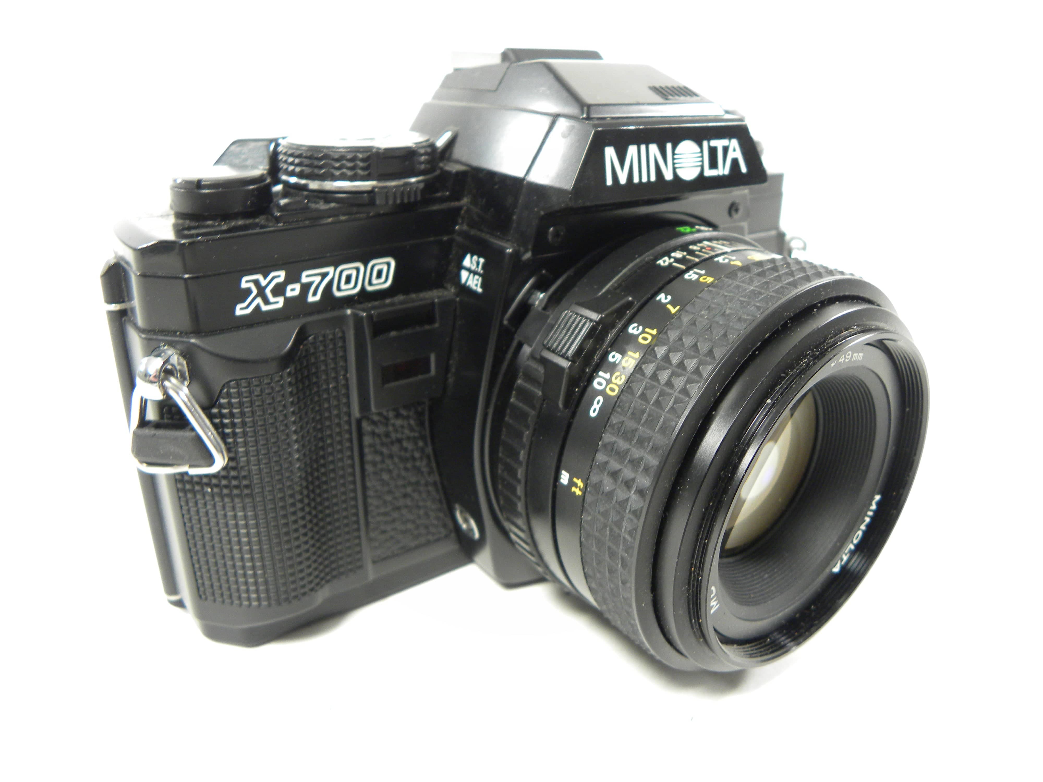 Minolta X-700 35mm SLR Camera w/ MD 50mm f2