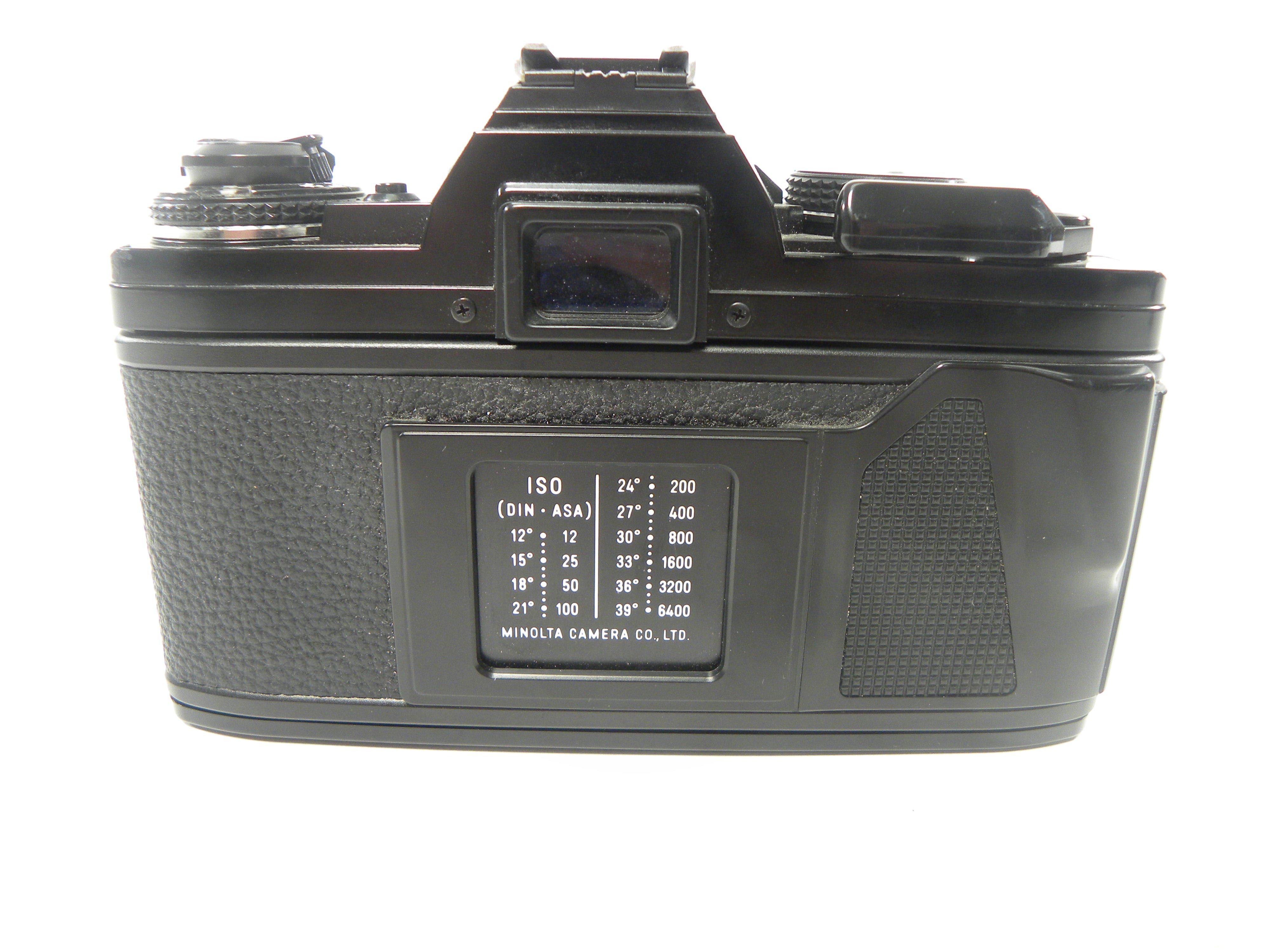 Minolta X-700 35mm SLR w/MD 50mm f2