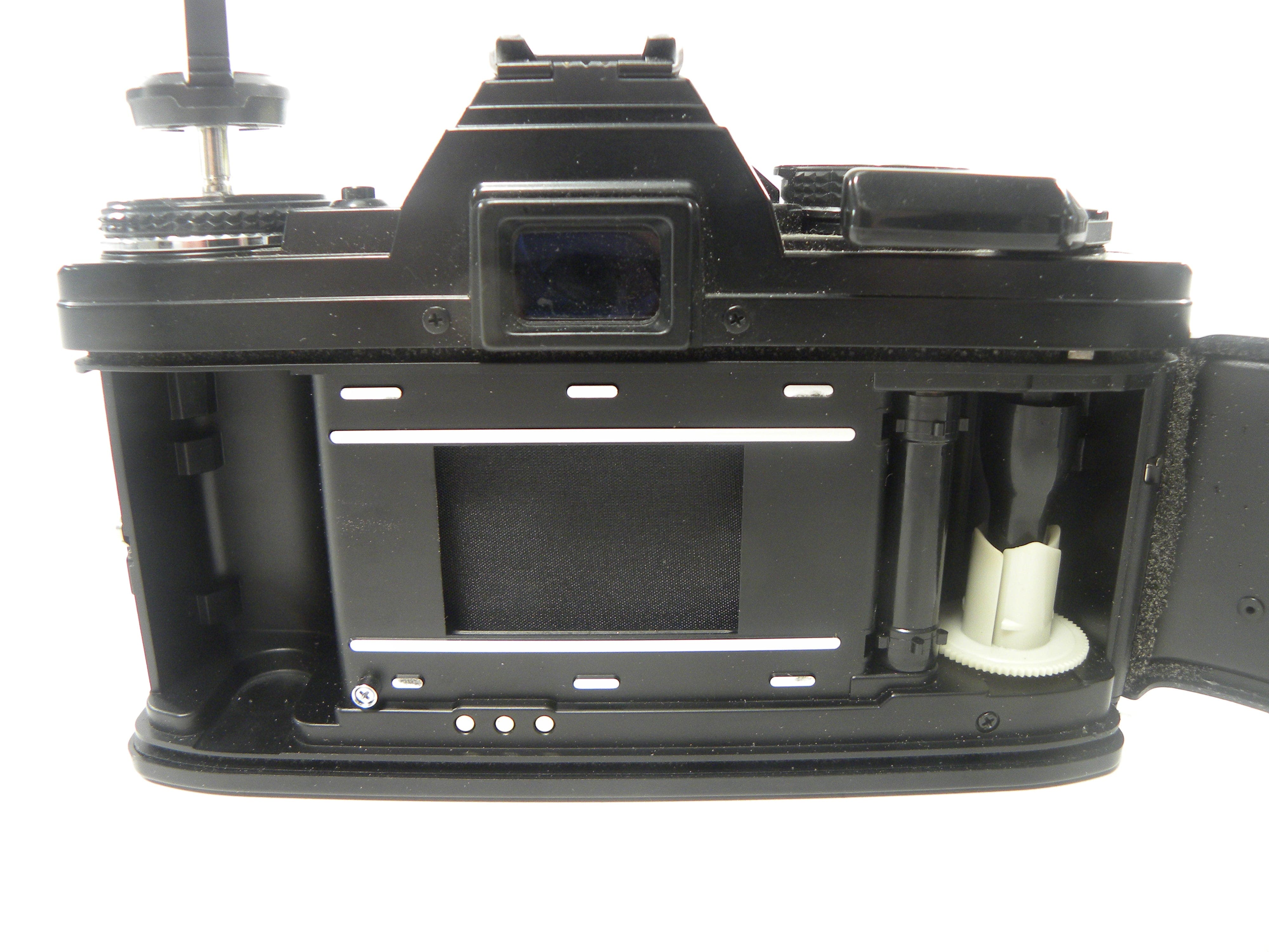 Minolta X-700 35mm SLR w/MD Rokkor-X 45mm f2