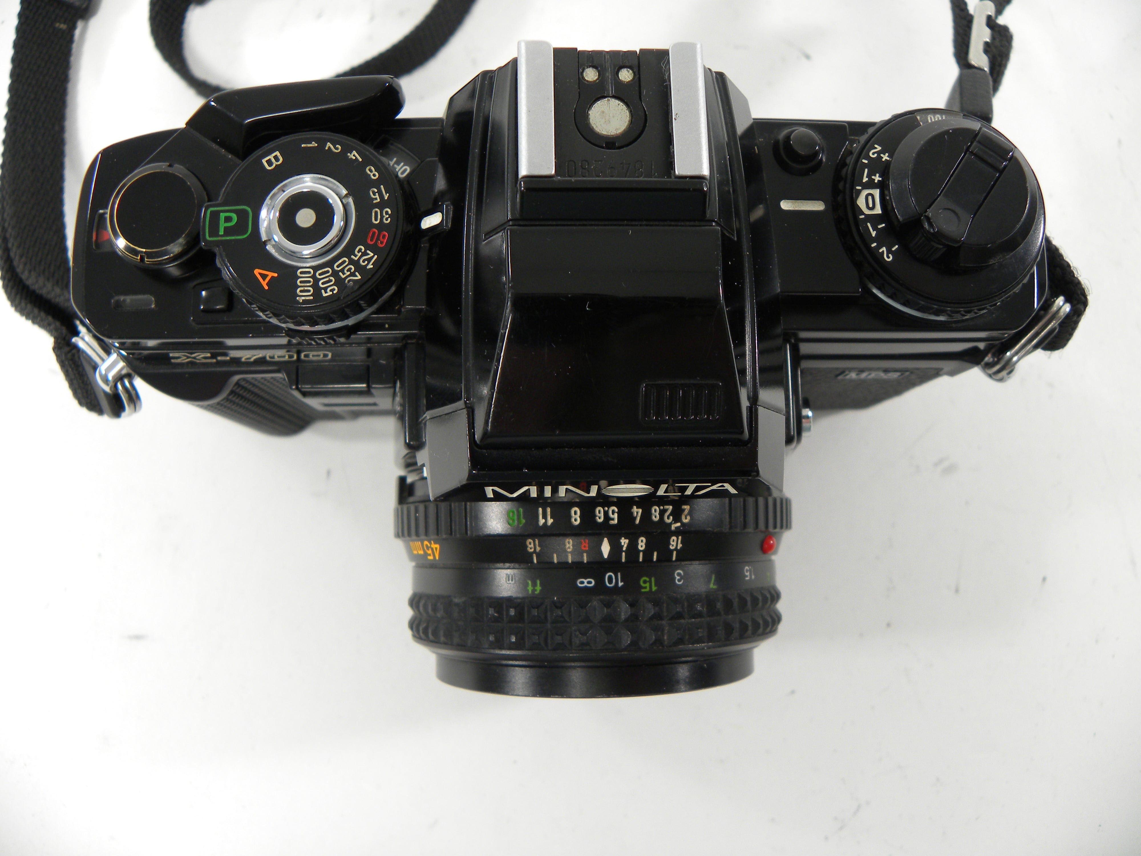 Minolta X-700 35mm SLR w/MD Rokkor-X 45mm f2