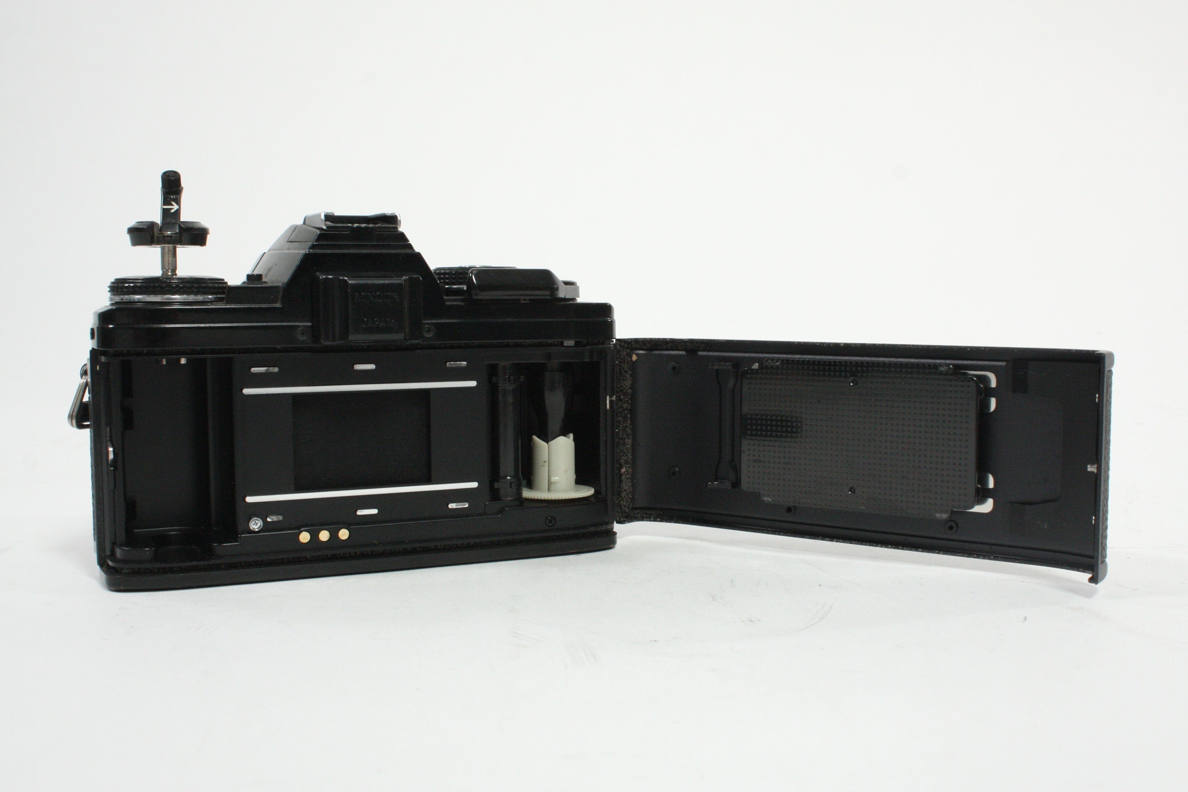 Minolta X-700 SLR Camera with 50mm f/2 MD Lens