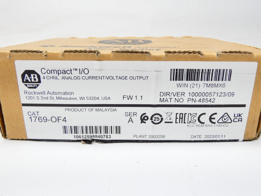 ALLEN BRADLEY 1769-OF4 SER. A F/W 1.1 VER. 09 24VDC 0.12A NSMP