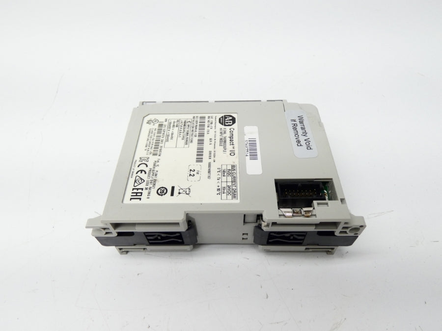ALLEN BRADLEY 1769-IT6 SER. A F/W 2.2 VER. 07 24VDC UNMP