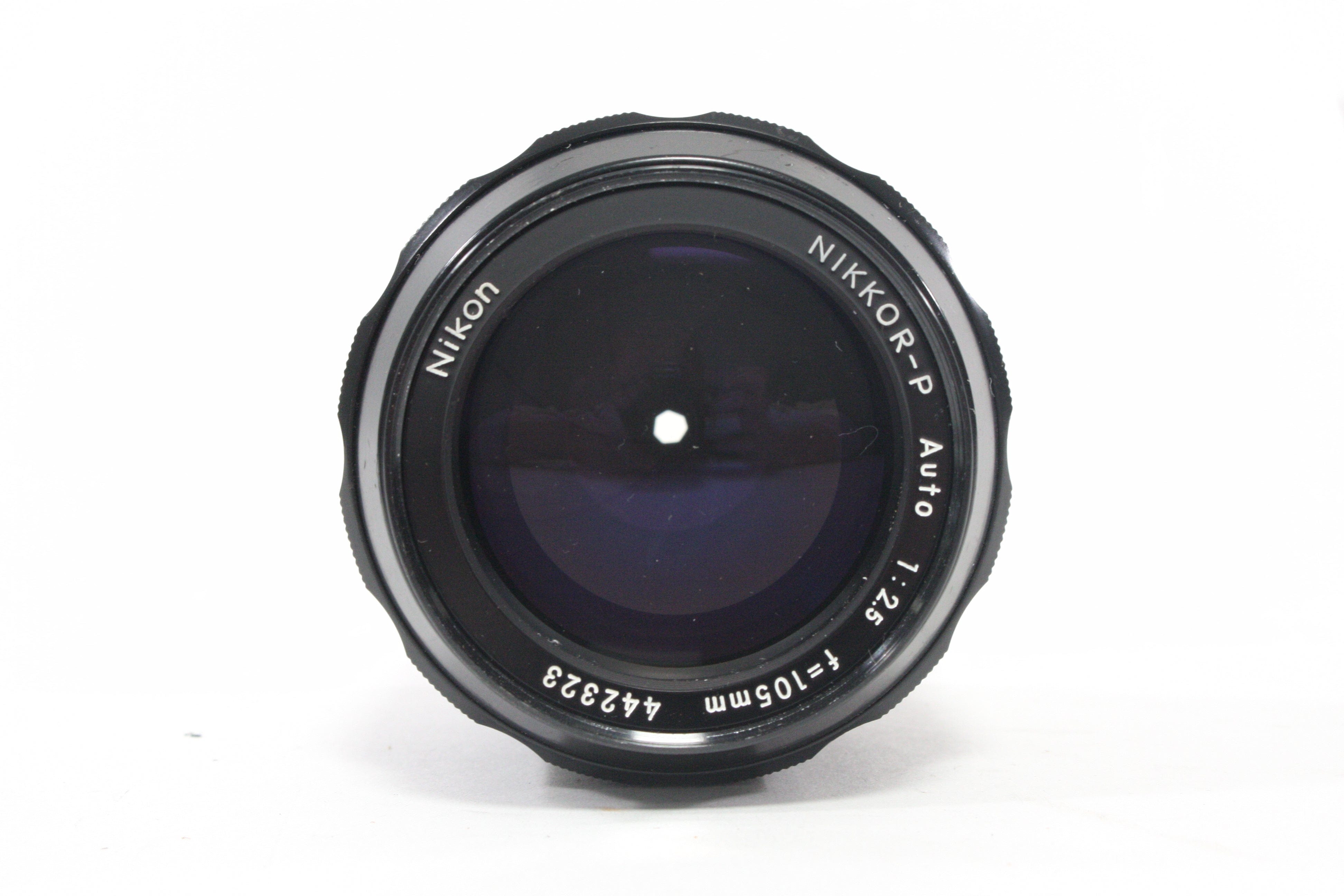Nikon 105mm f/2.5 Non-AI Nikkor-P Lens for Nikon F Mount