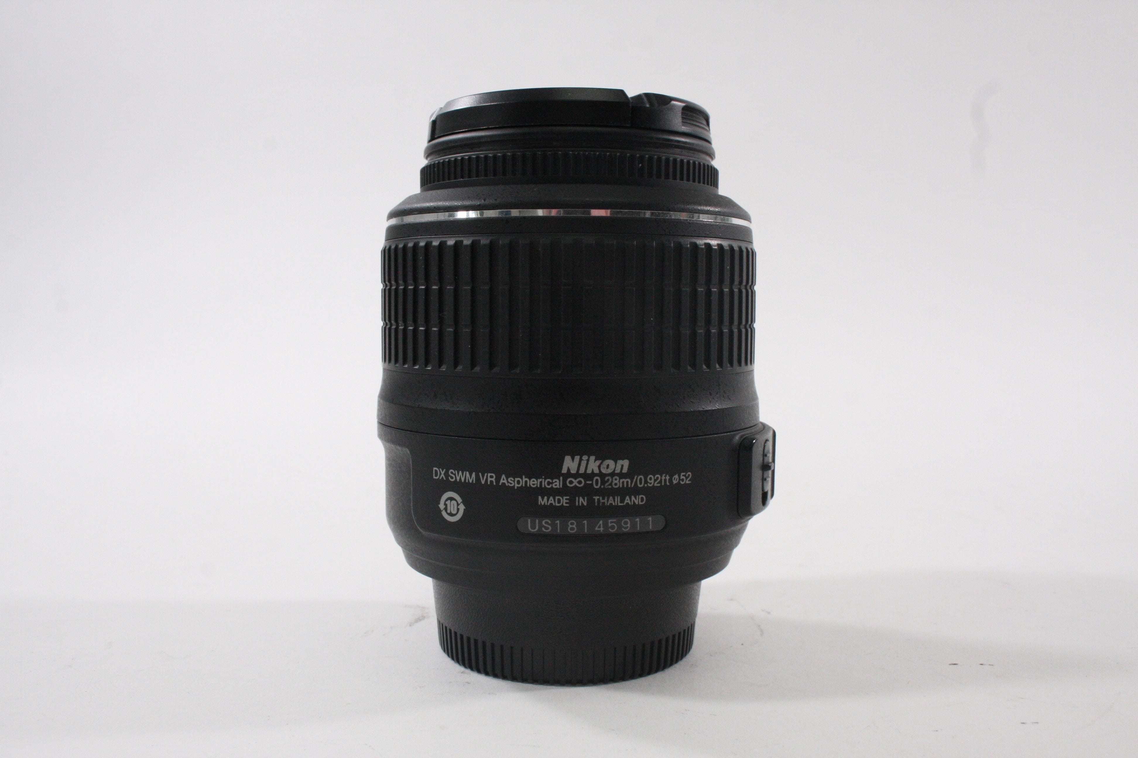 Nikon 18-55mm f/3.5-5.6 G VR AF-S APS-C DX Lens for Nikon F Mount
