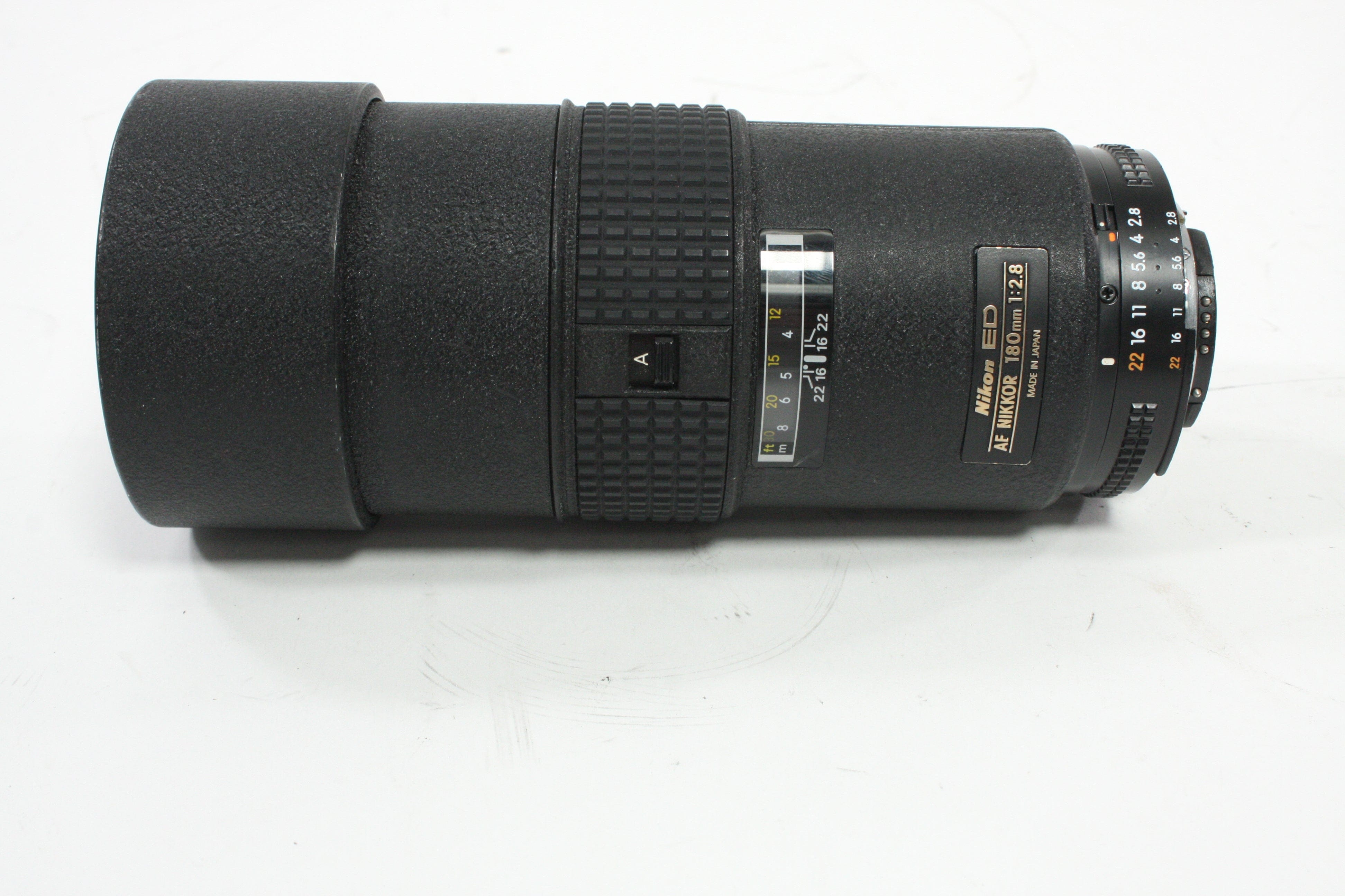 Nikon 180mm f/2.8D AF Nikkor IF-ED Lens for Nikon F Mount