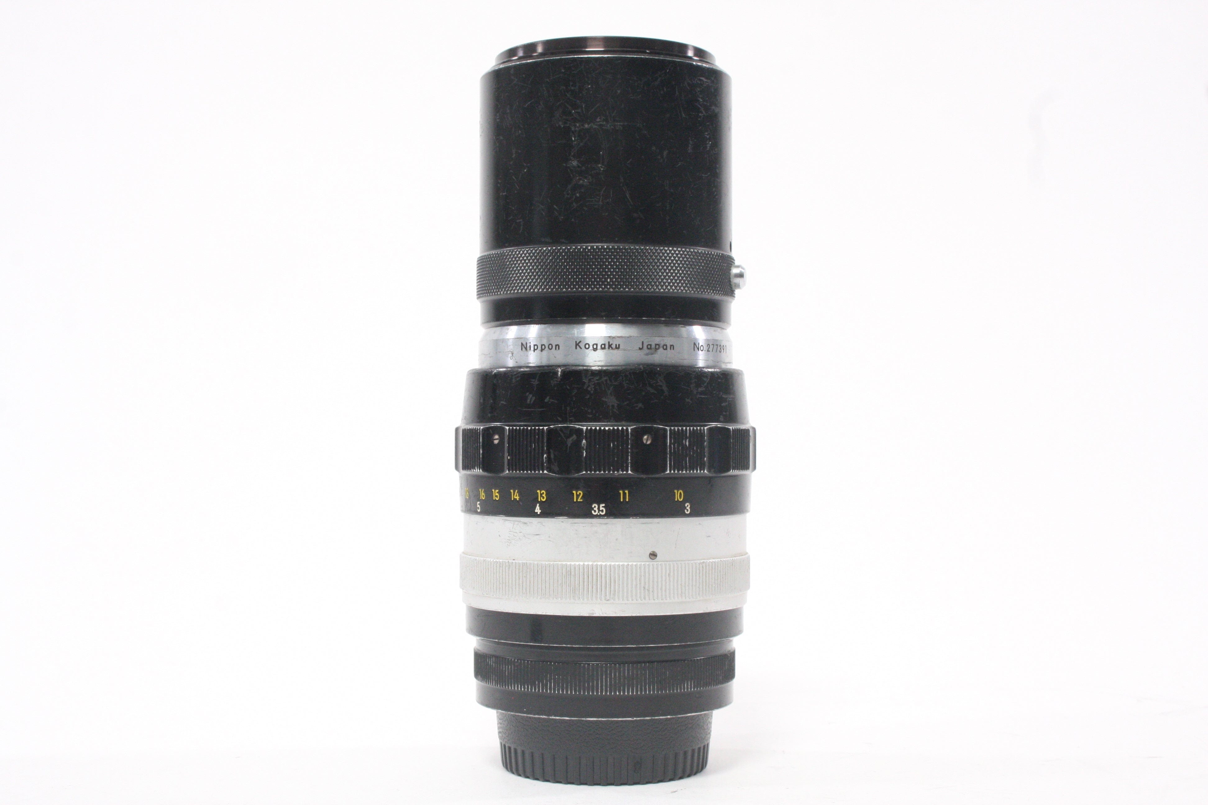 Nikon 200mm f/4 Nikkor-Q Non-AI Lens for Nikon F Mount