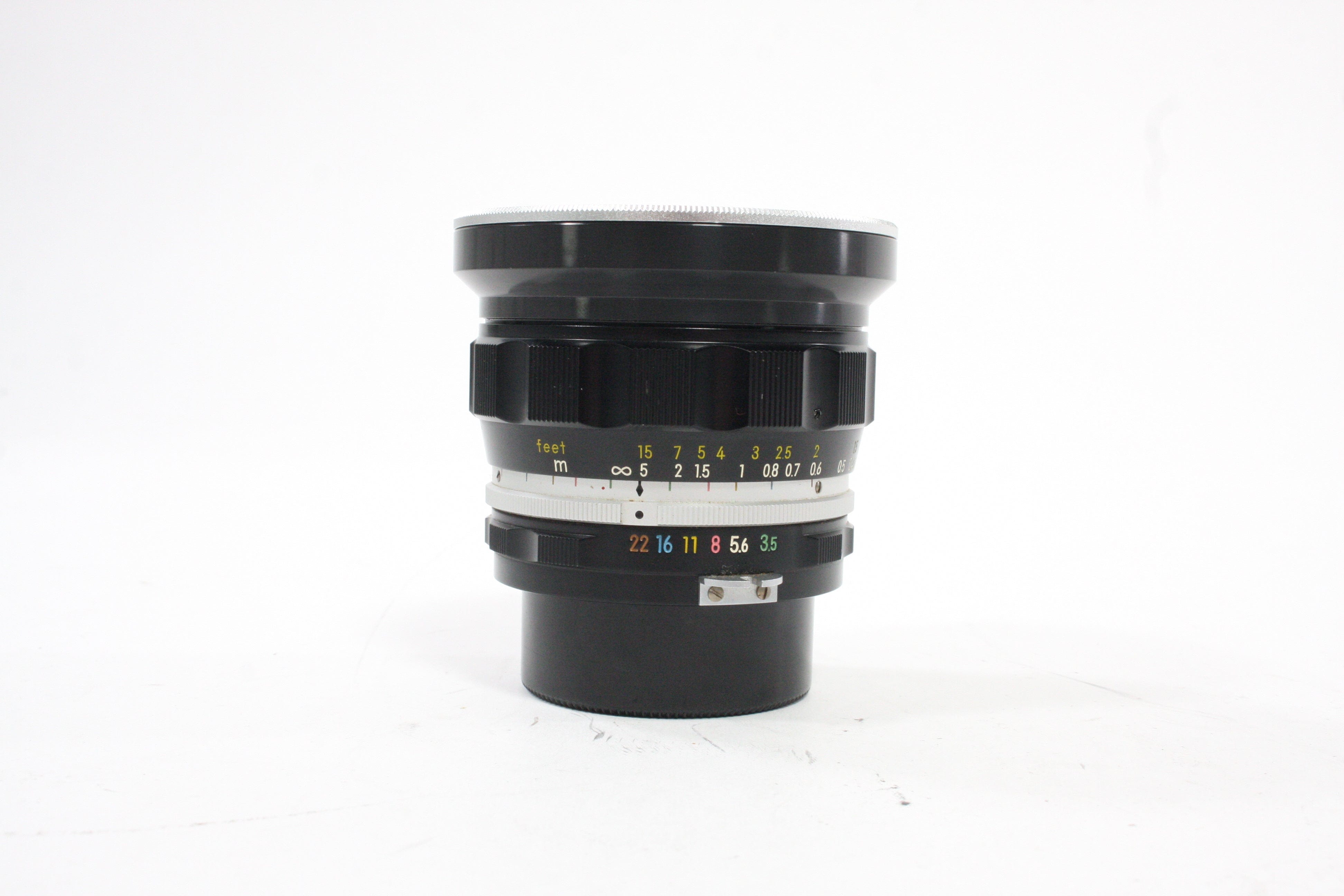 Nikon 20mm f/3.5 Nikkor-UD Non Ai Lens for Nikon F Mount