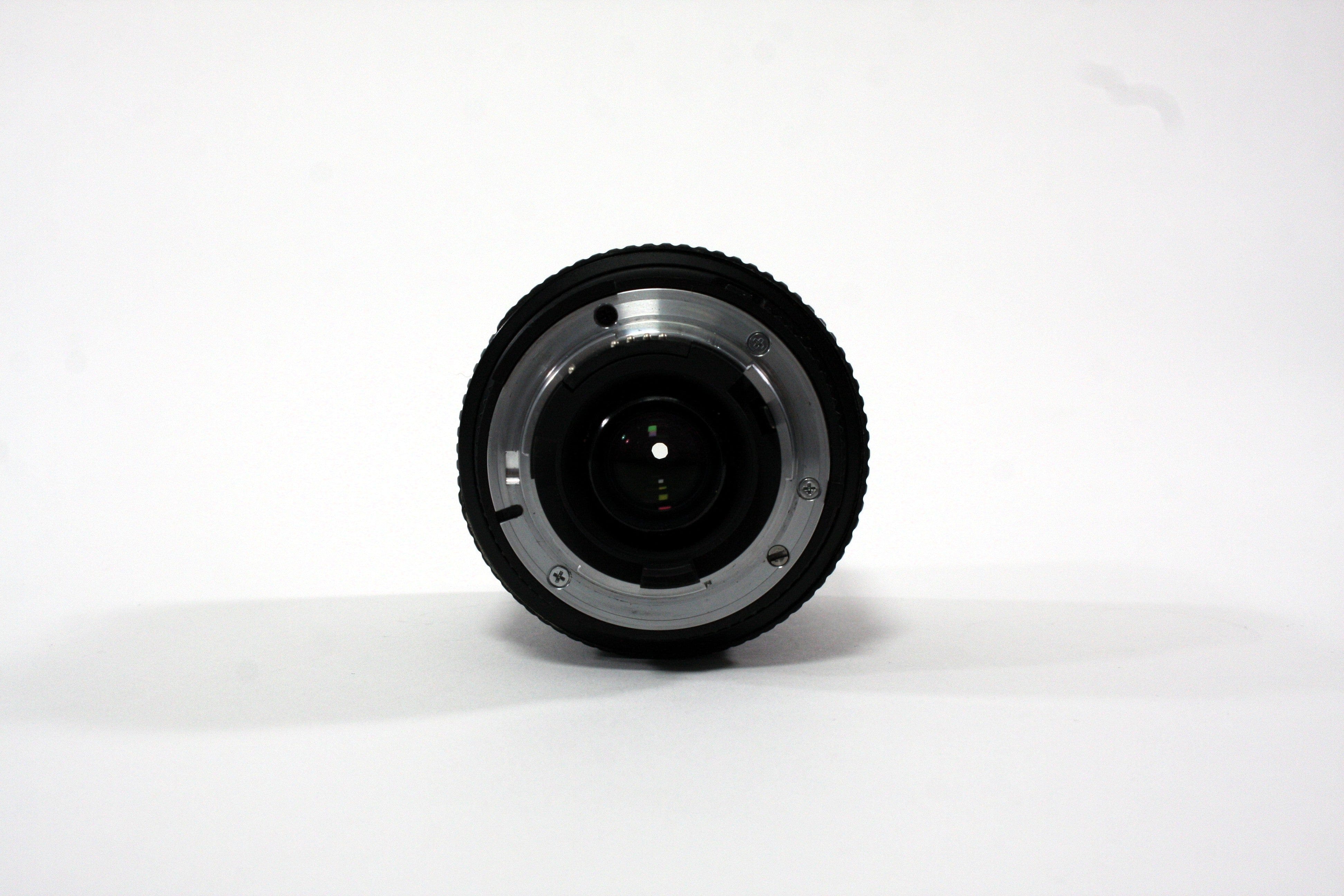 Nikon 28-105mm f/3.5-4.5D