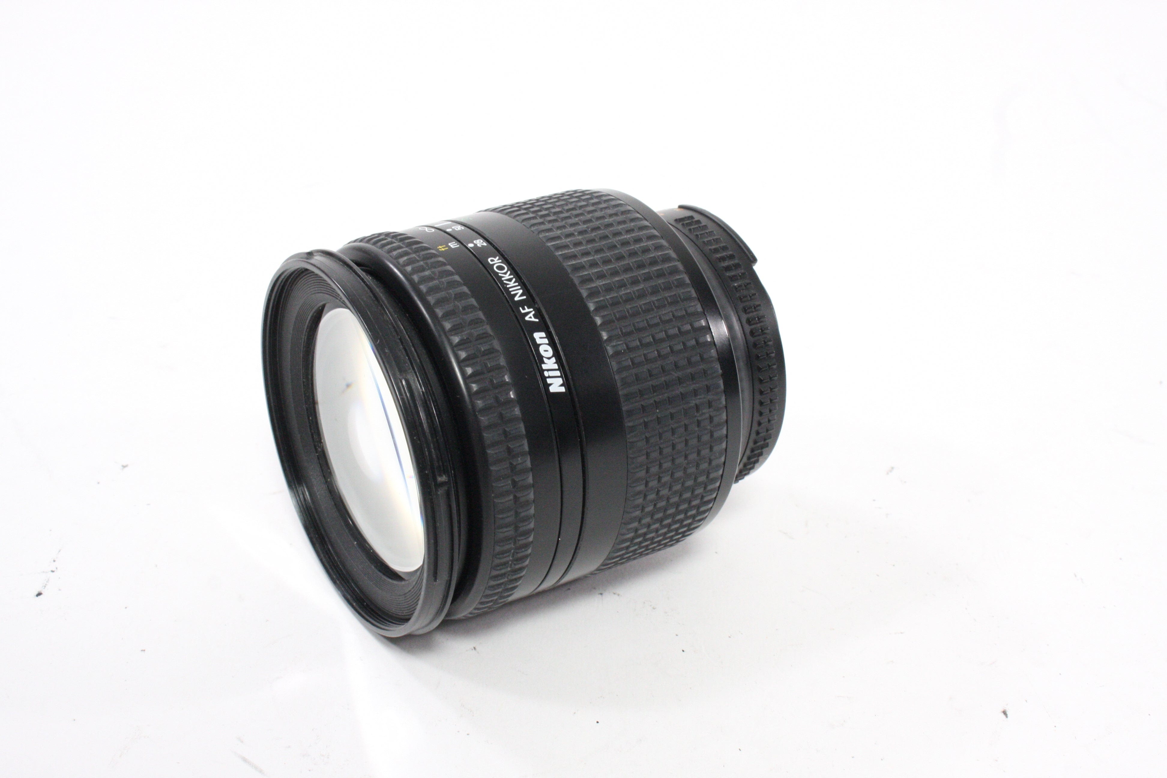 Nikon 28-200mm f/3.5-5.6 Lens for Nikon AF Mount