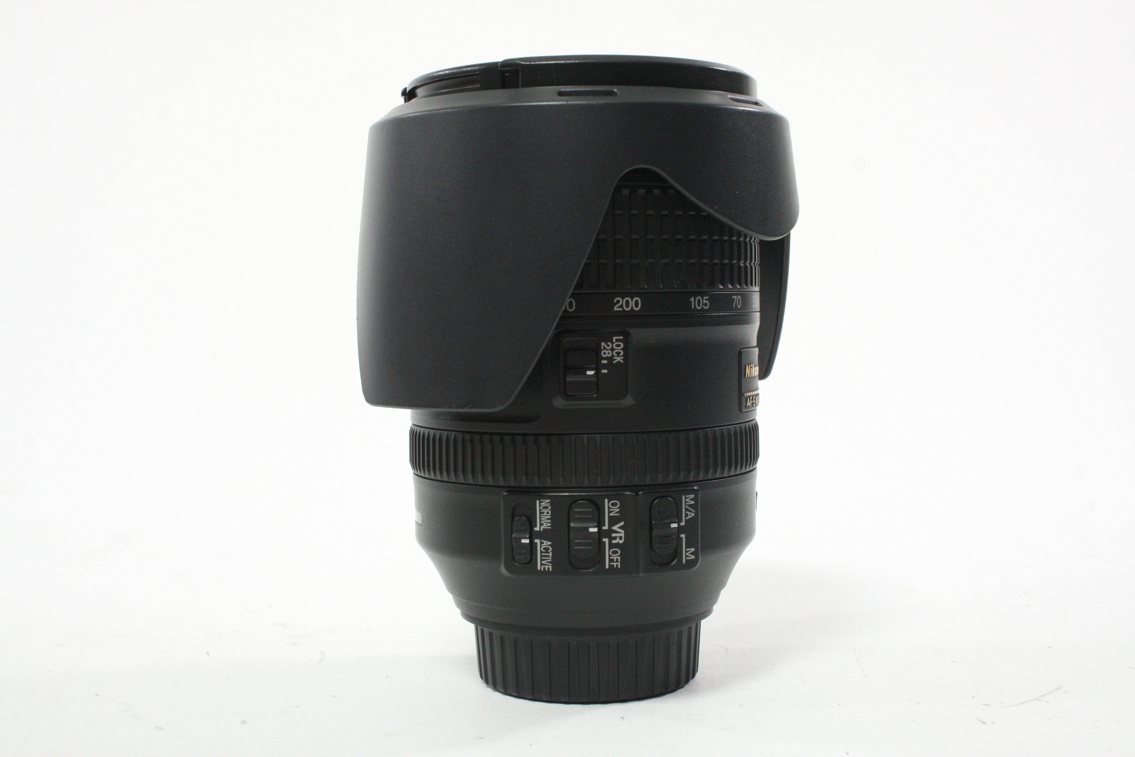 Nikon 28-300mm f/3.5-5.6G ED VR SWM AF-S Nikkor Lens for Nikon AF Mount