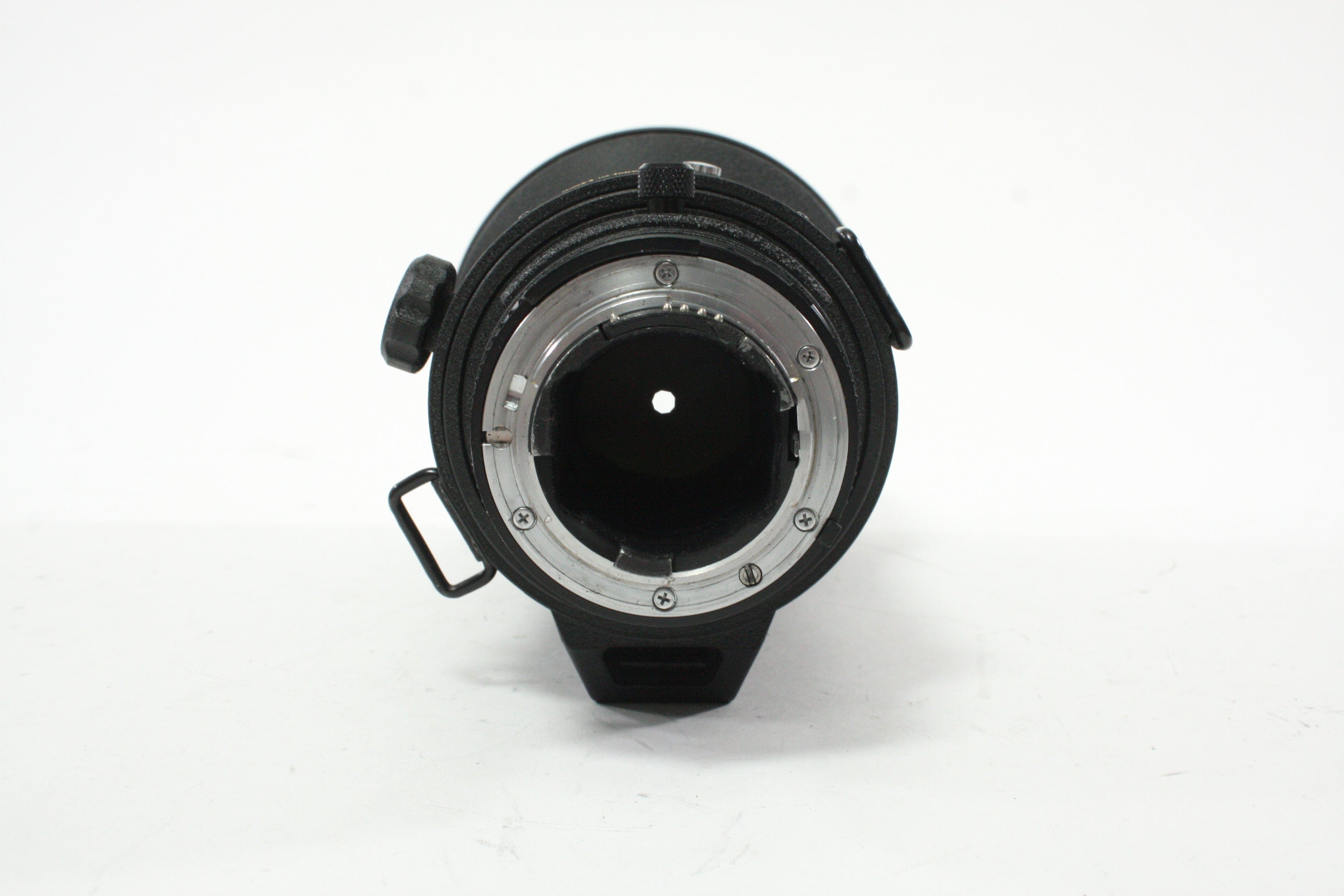 Nikon 300mm f/2.8D ED Autofocus Lens with a CT-303 Hard Shell Case