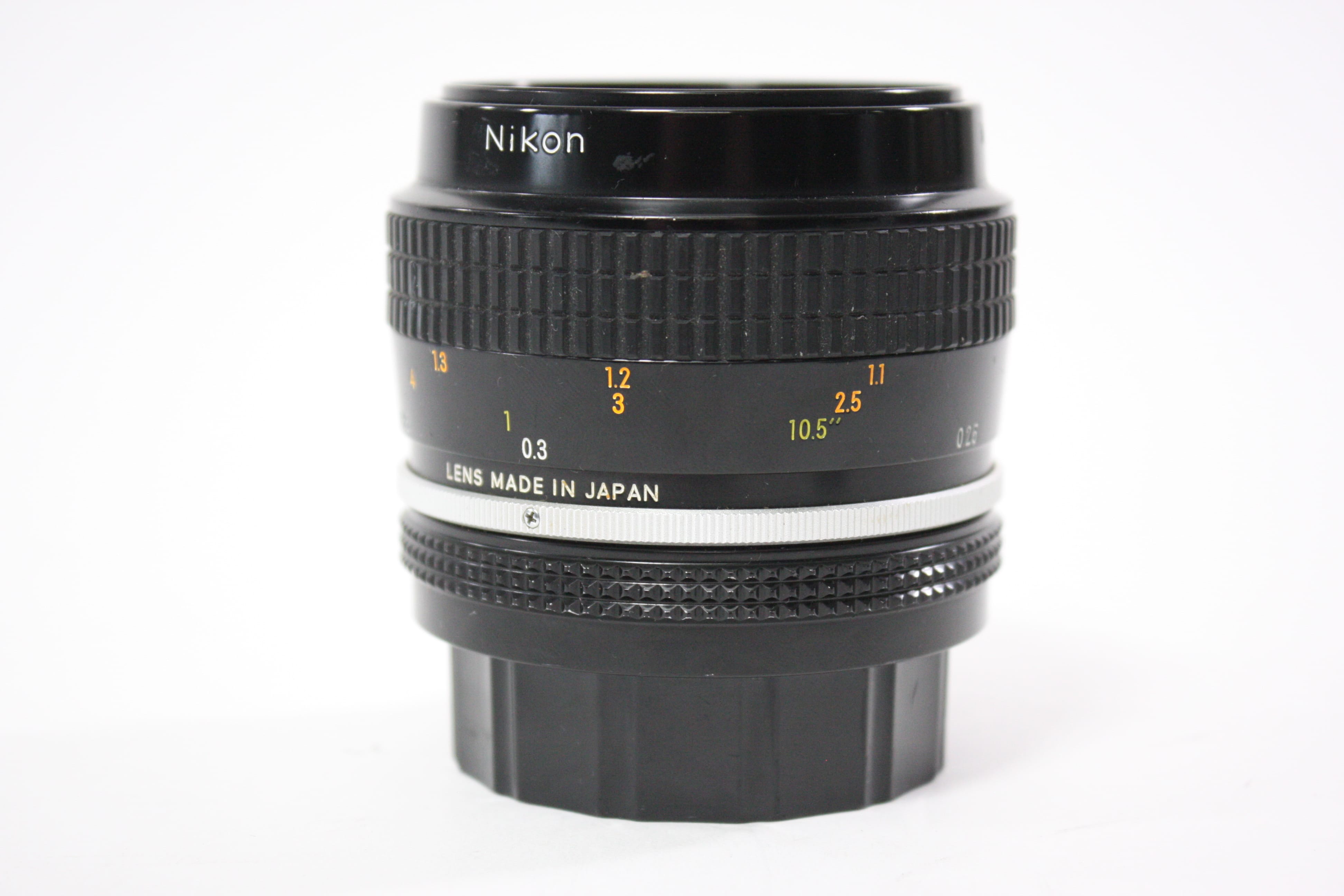 Nikon 55mm f/3.5 Micro-Nikkor Non-AI Lens for Nikon F Mount