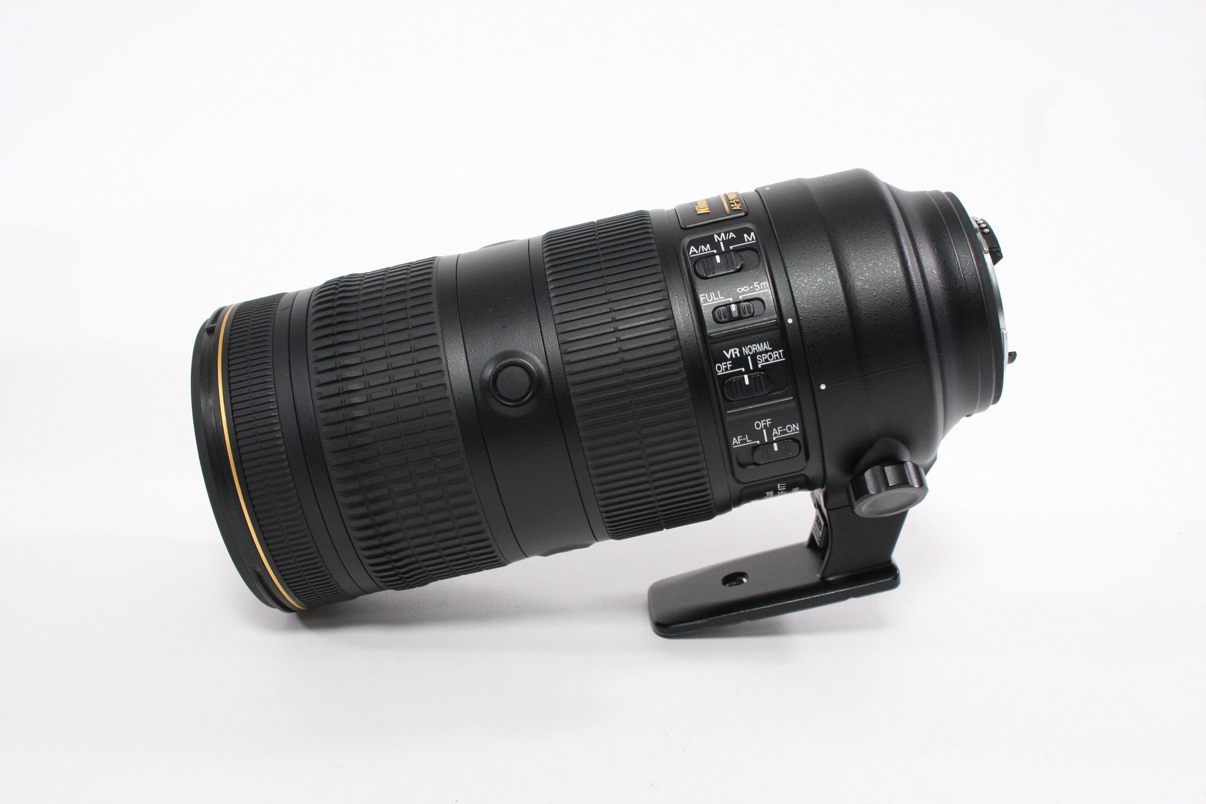 Nikon 70-200mm f/2-8 FL ED VR Lens for Nikon F Mount