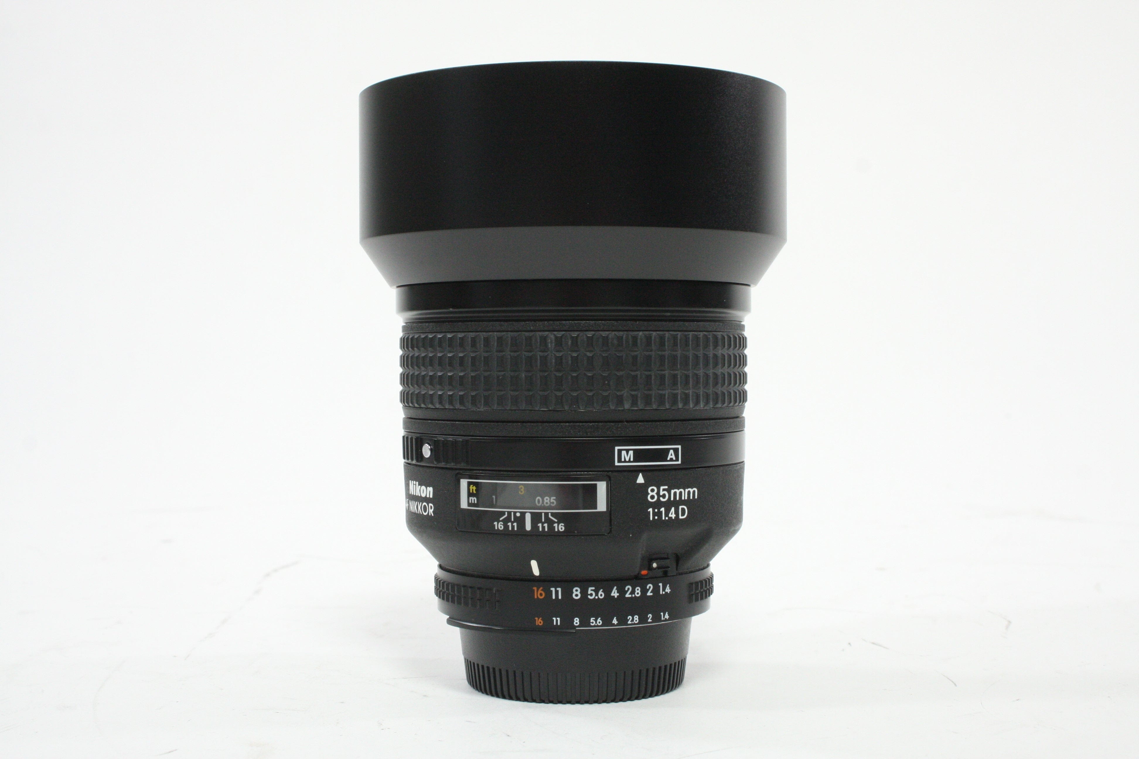 Nikon 85mm f/1.4 D AF Lens for Nikon F Mount