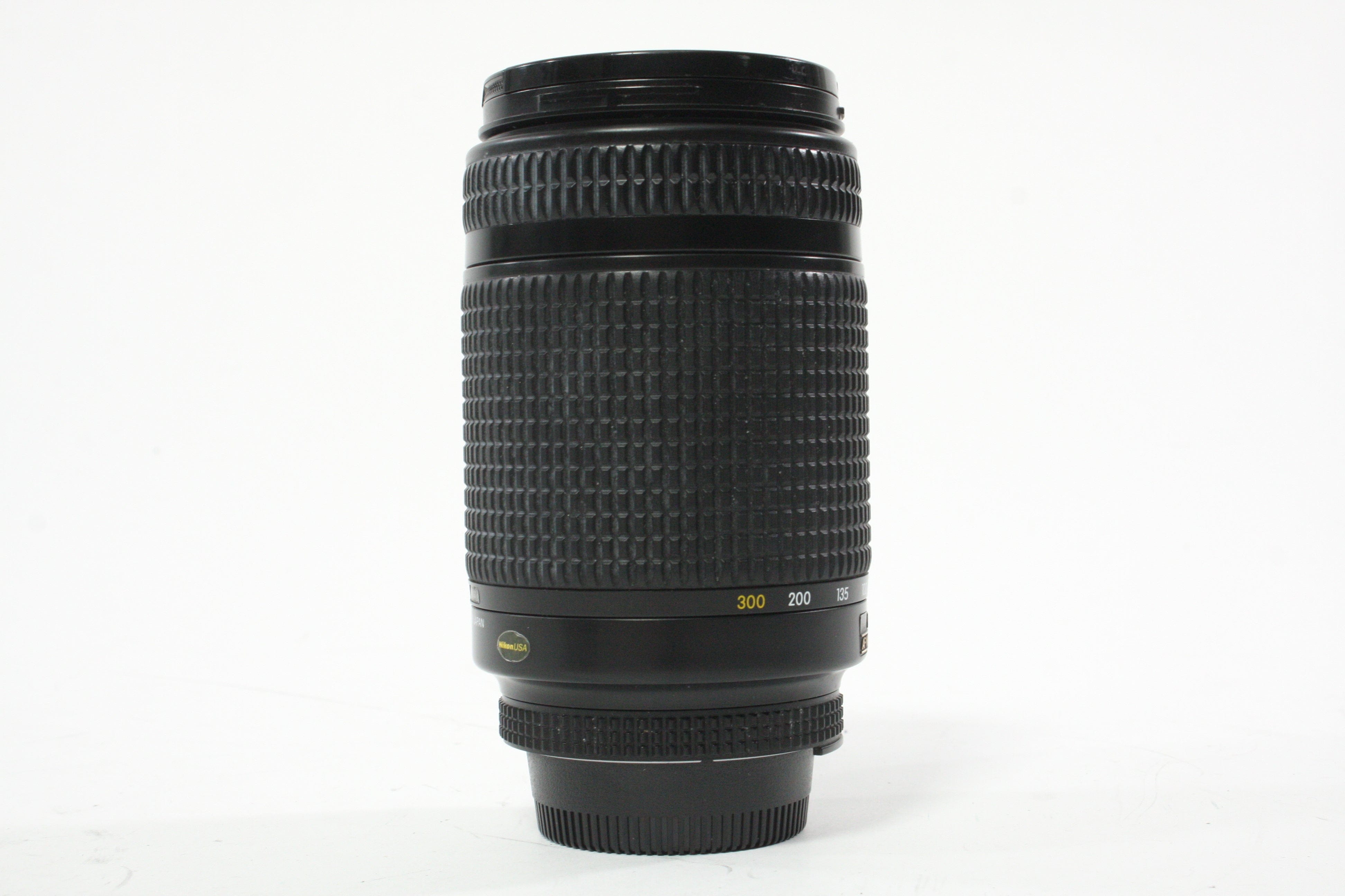 Nikon AF 70-300mm f/4-5.6 D ED Lend for Nikon F Mount