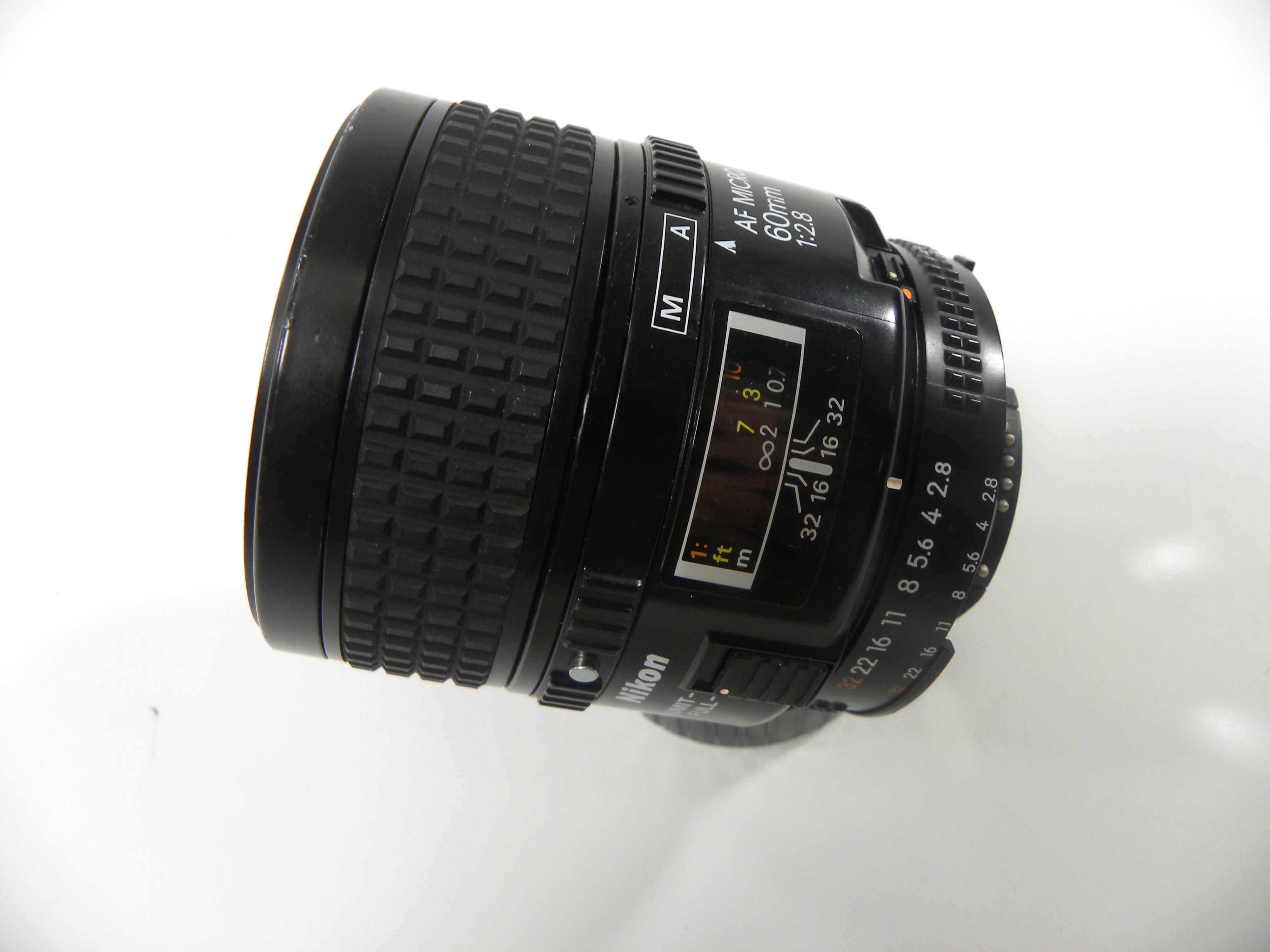 Nikon AF Micro Nikkor 60mm f2.8 AS IS  See Notes
