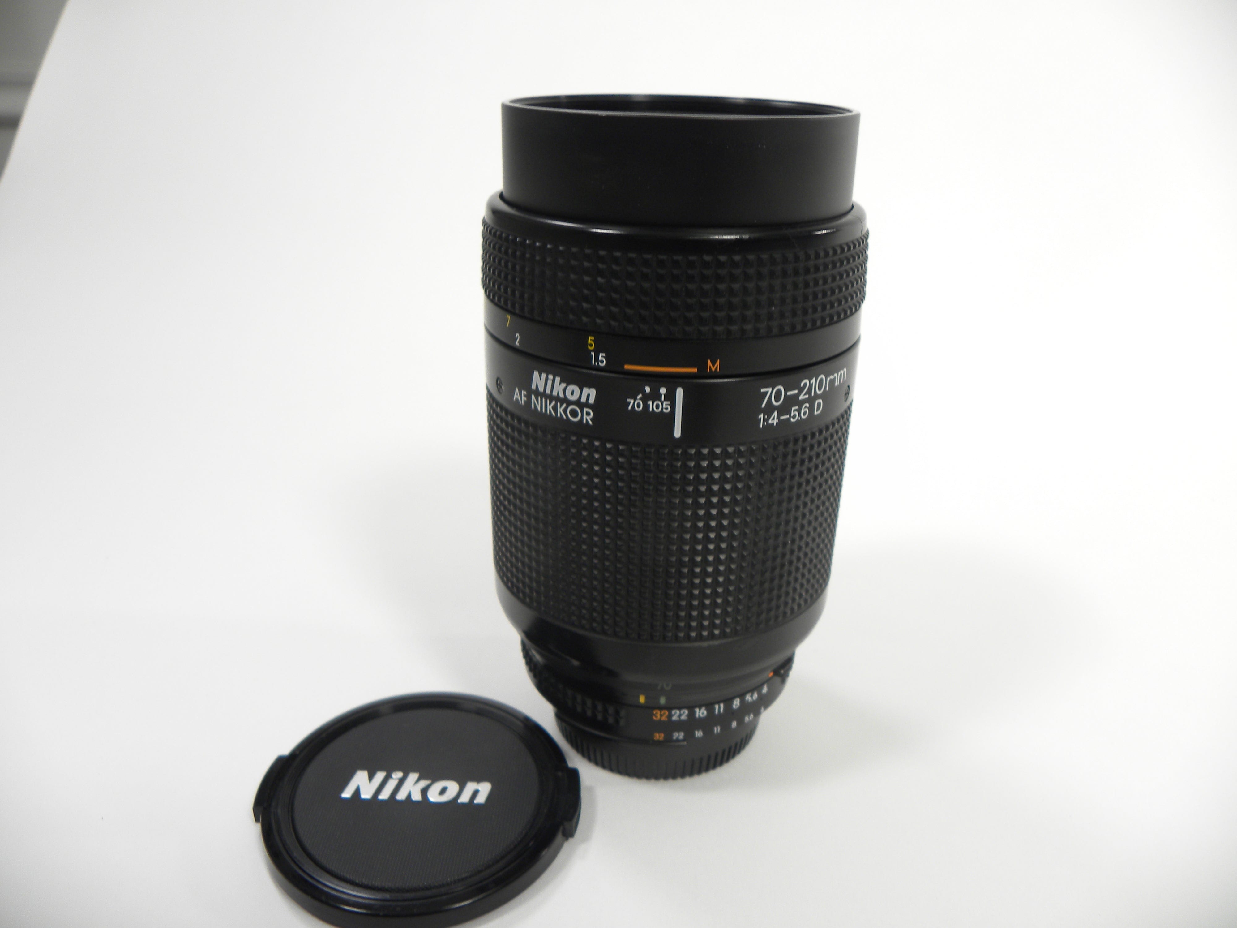 Nikon AF Nikkor 70-210mm f4-5.6 D