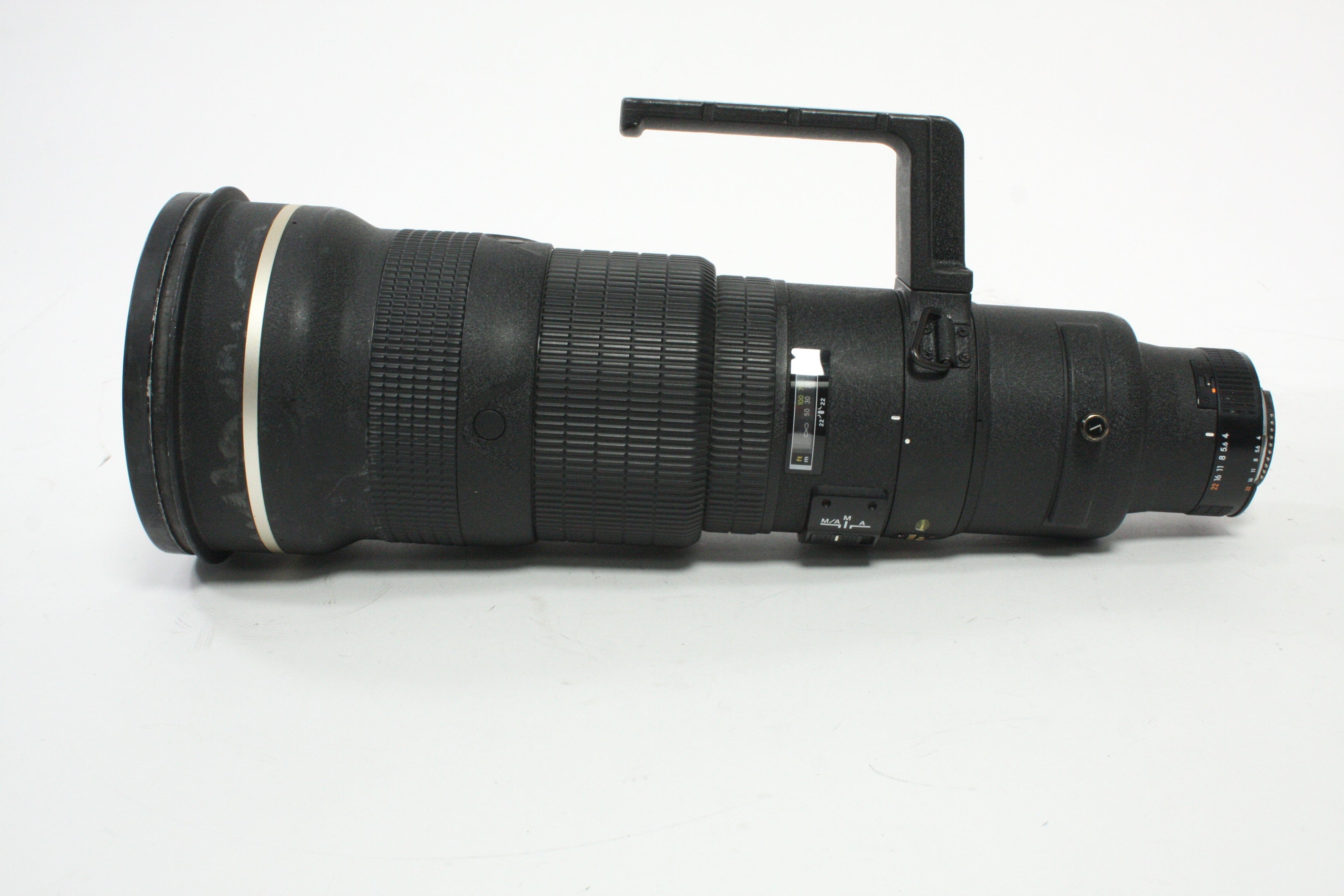 Nikon AF-S 500mm f/4 D Lens for Nikon F with a CT-502 Hard Case