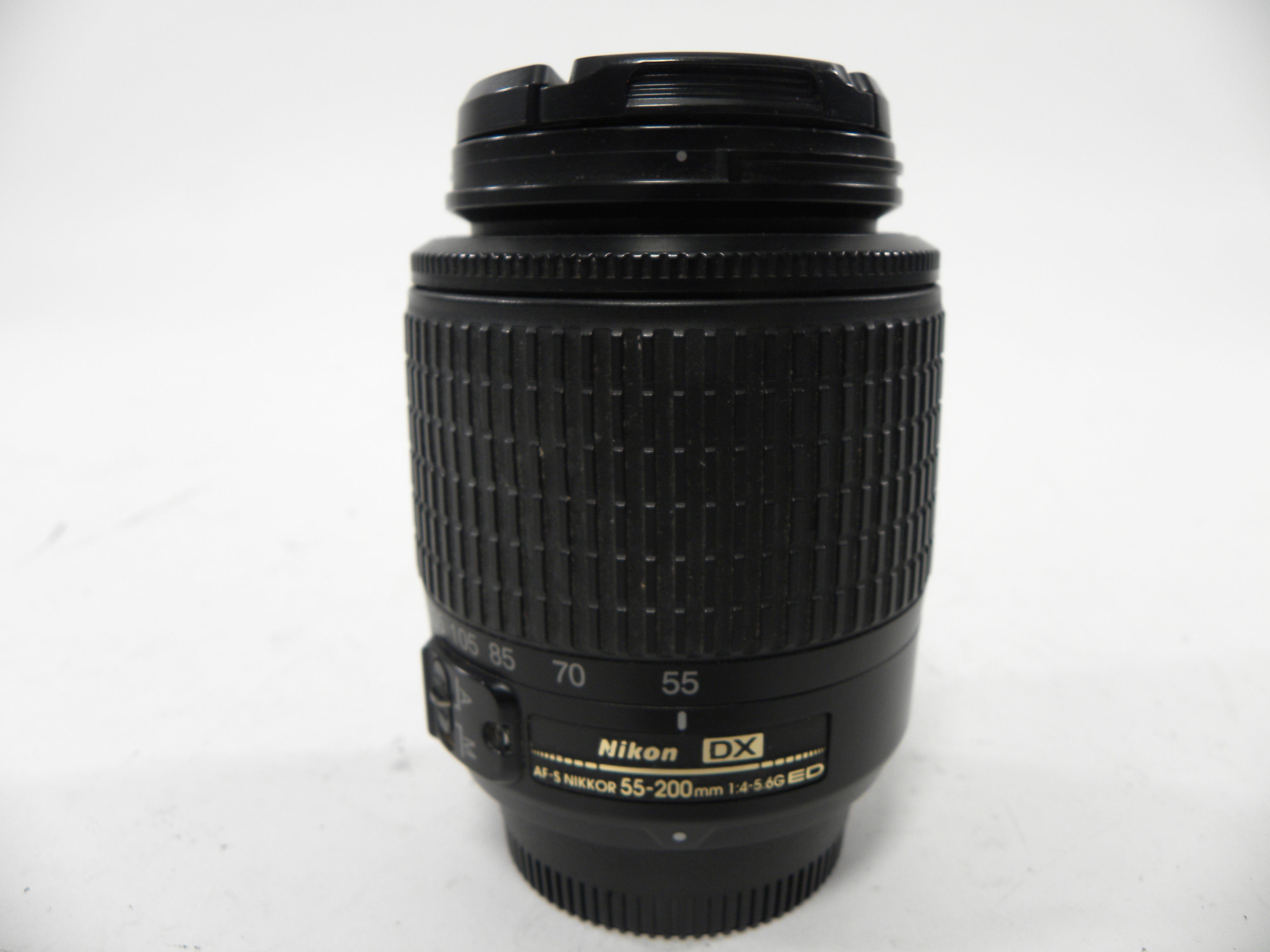 Nikon AF-S Nikkor DX ED 55-200 f4-5.6  F Mount   AS IS!!