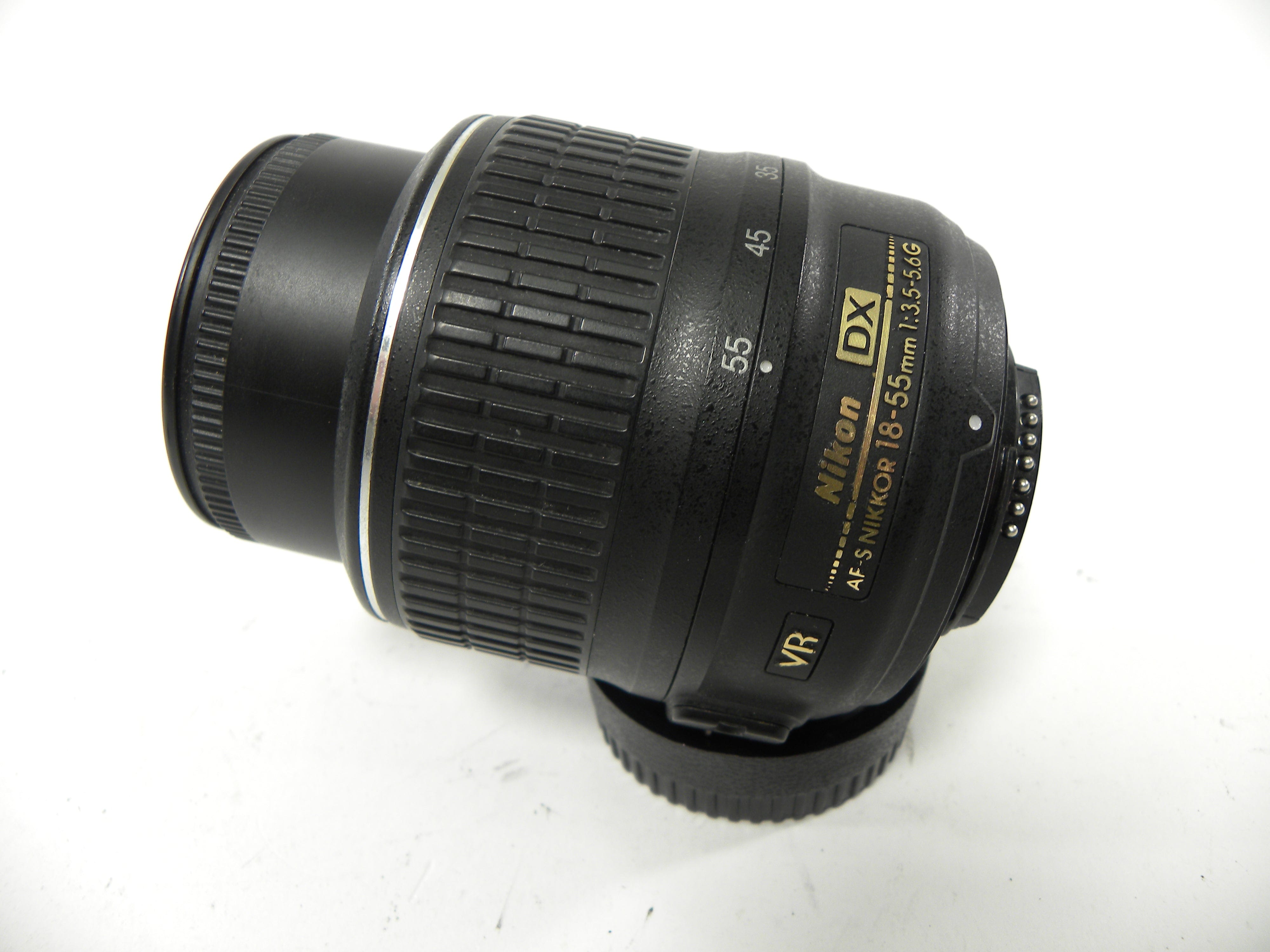 Nikon AF-S Nikkor DX VR 18-55mm f3.5-5.6 G