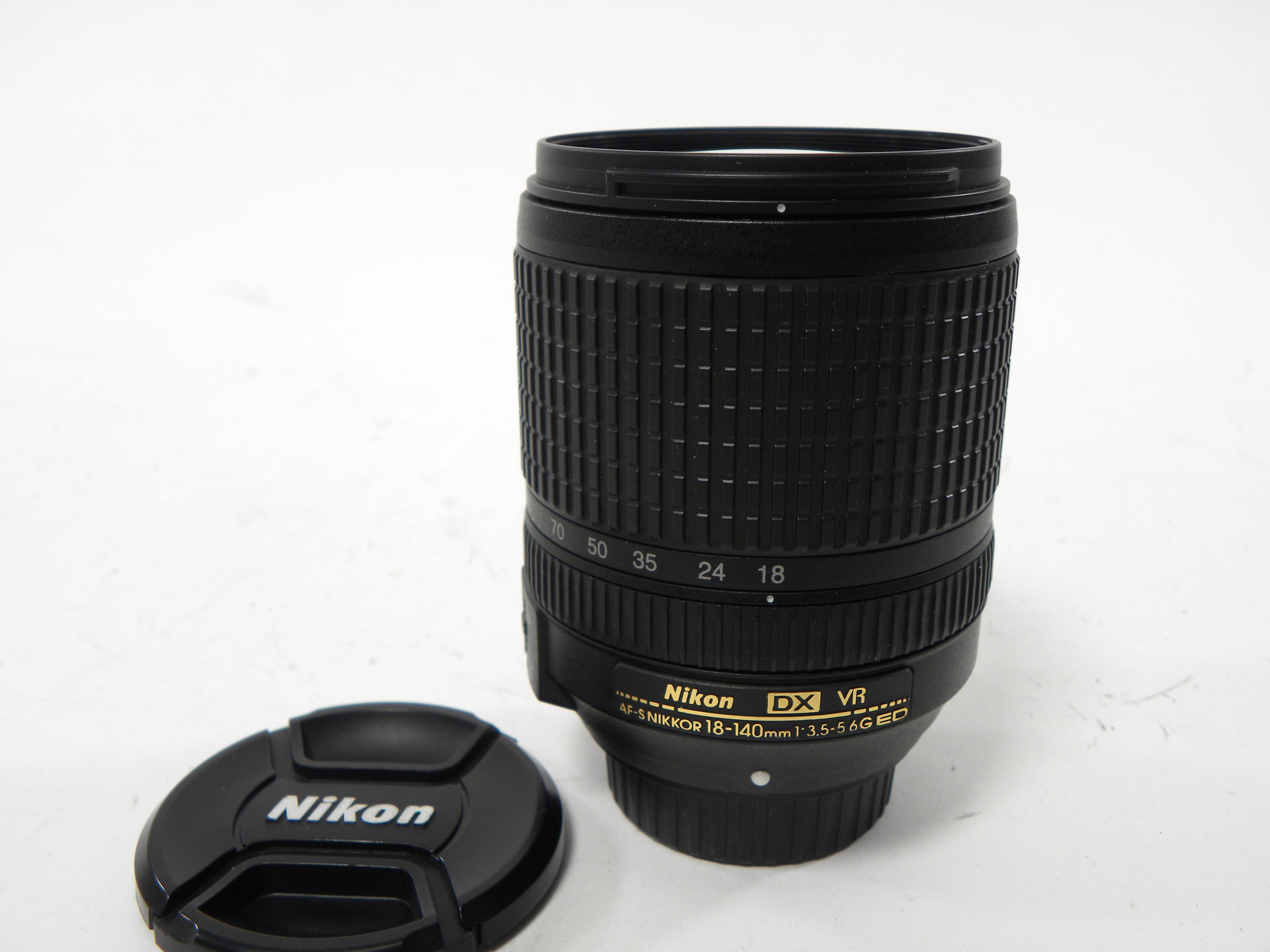 Nikon AF-S Nikkor DX VR ED IF 18-140mm f3.5-5.6G