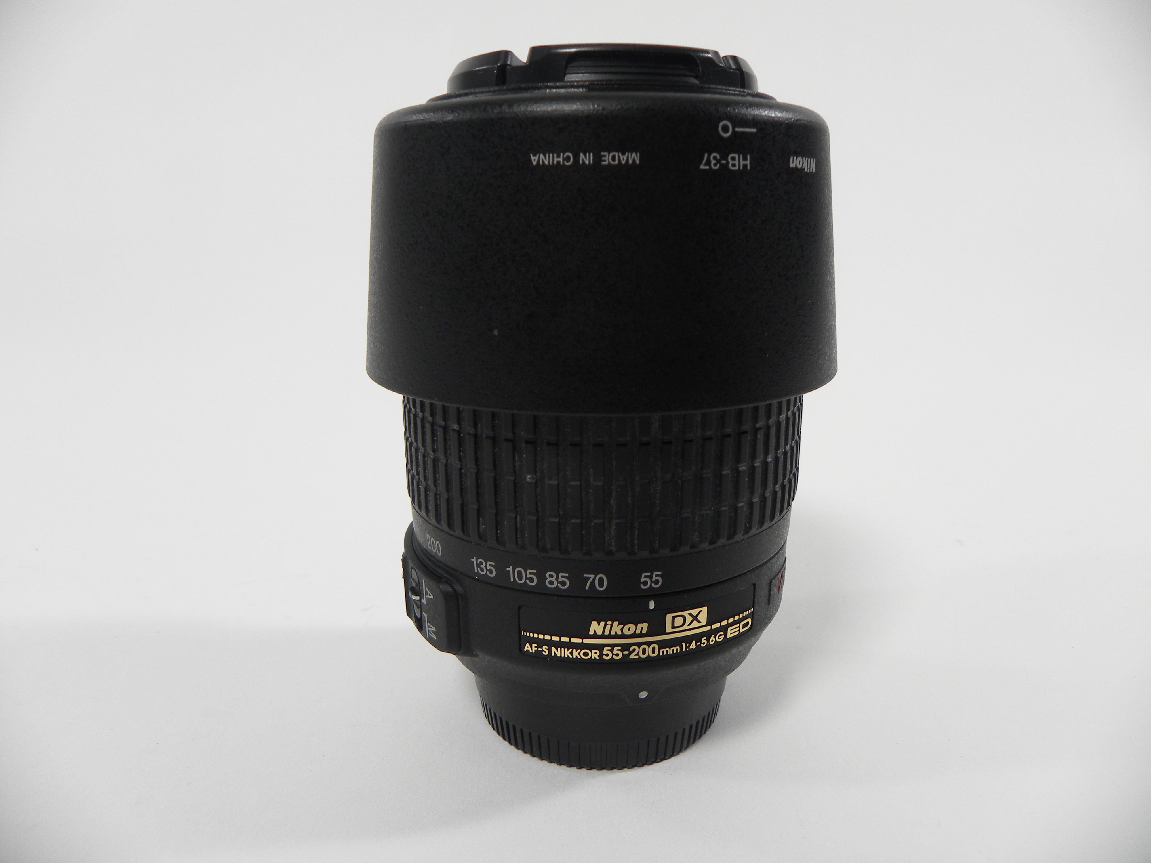 Nikon AF-S Nikkor DX VR ED IF 55-200 f4-5.6G  F Mount