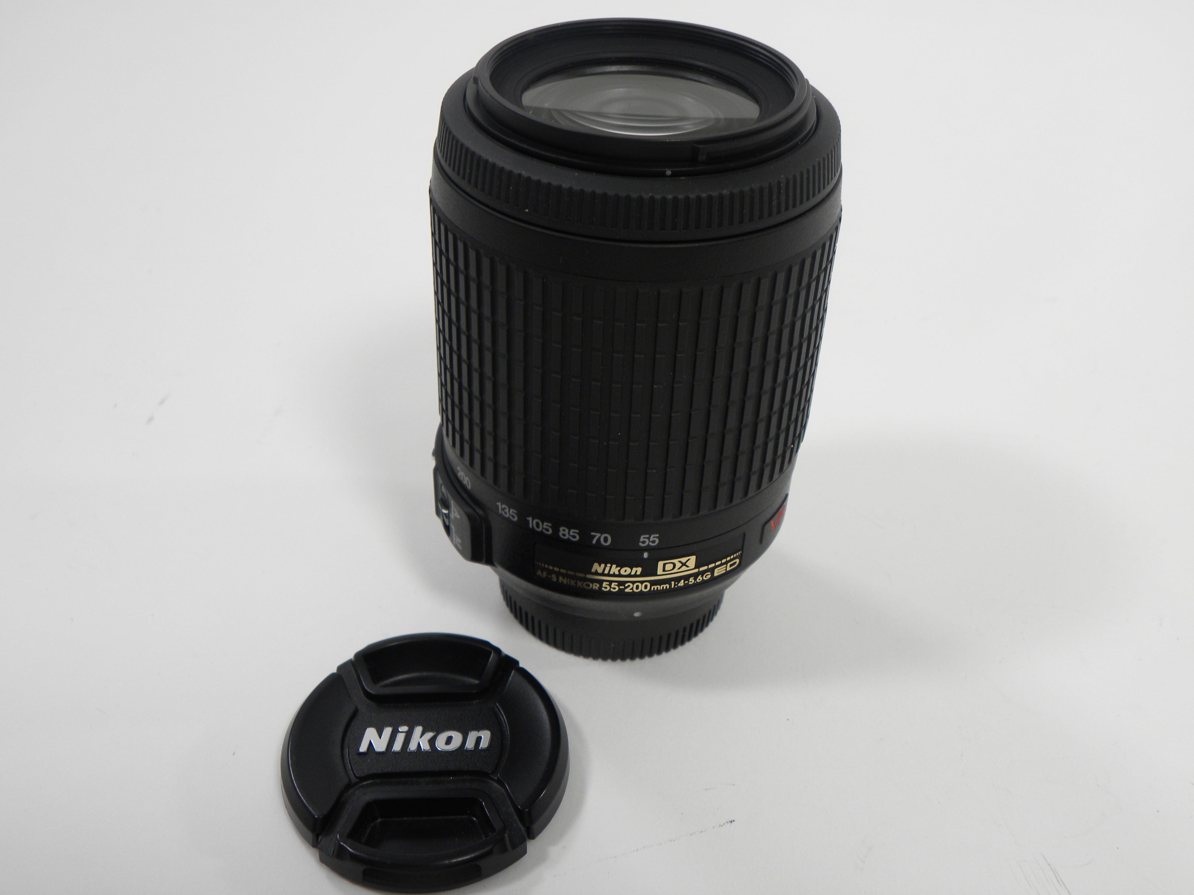 Nikon AF-S Nikkor DX VR ED IF 55-200mm f4-5.6G