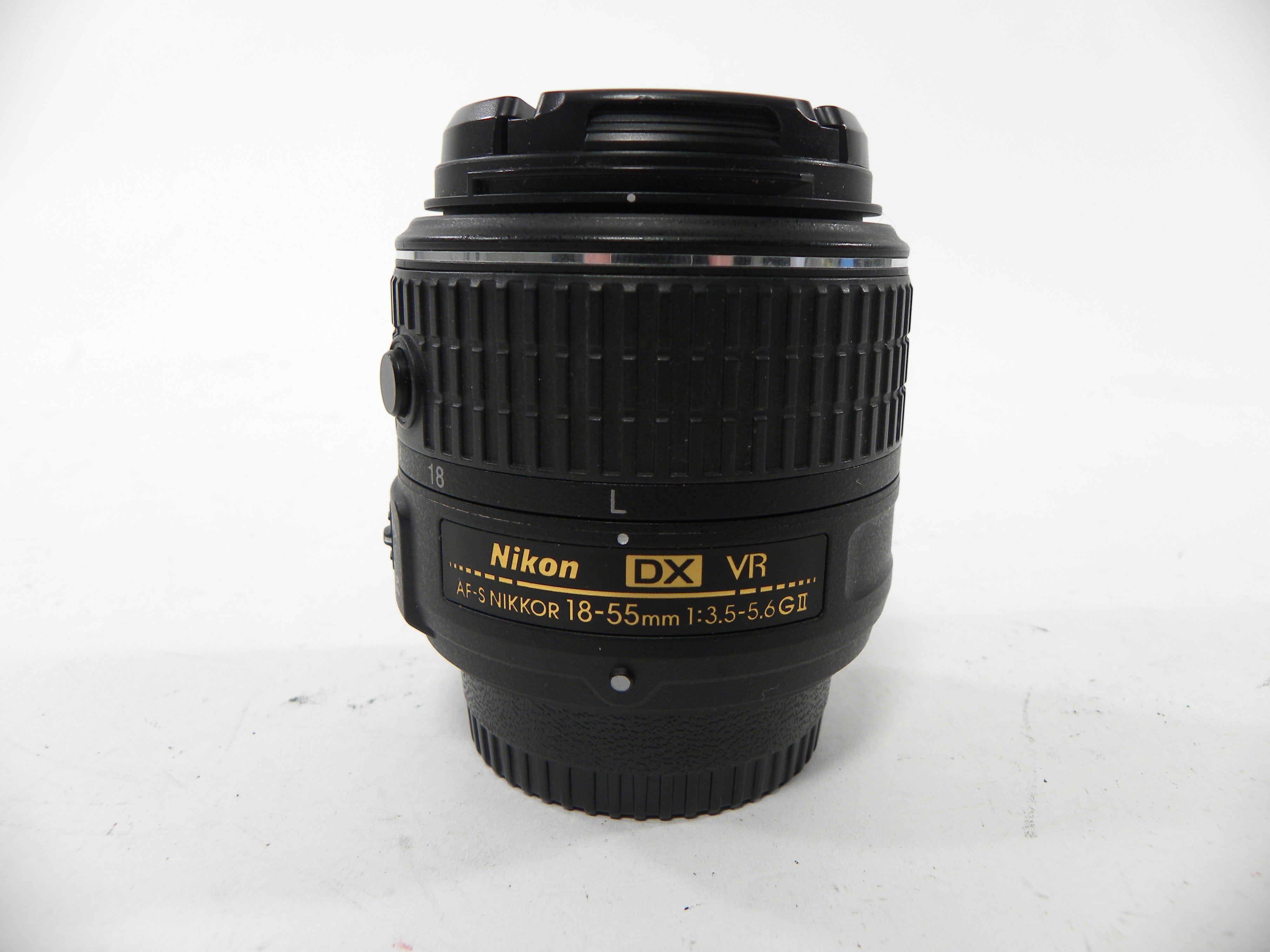 Nikon AF-S Nikkor VR 18-55 f3.5-5.6G II