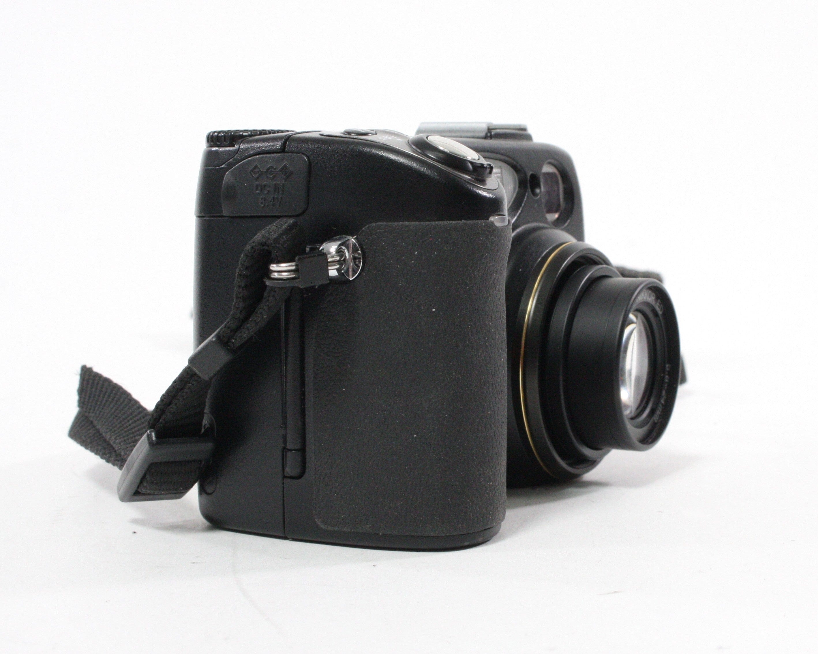 Nikon Coolpix 5400 Digital Camera 4x Zoom 5.1mp