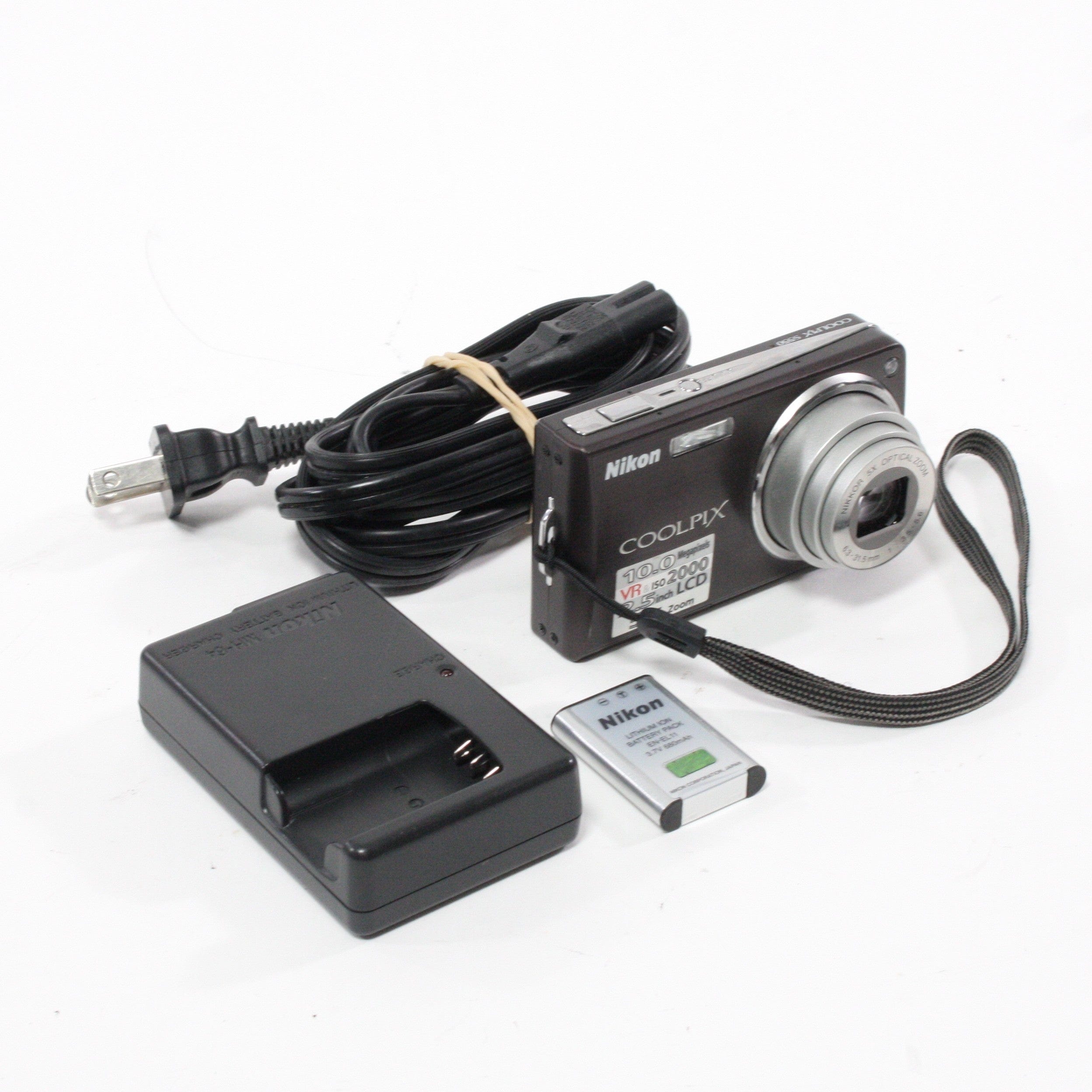 Nikon CoolPix 5550 10mp 5x Zoom
