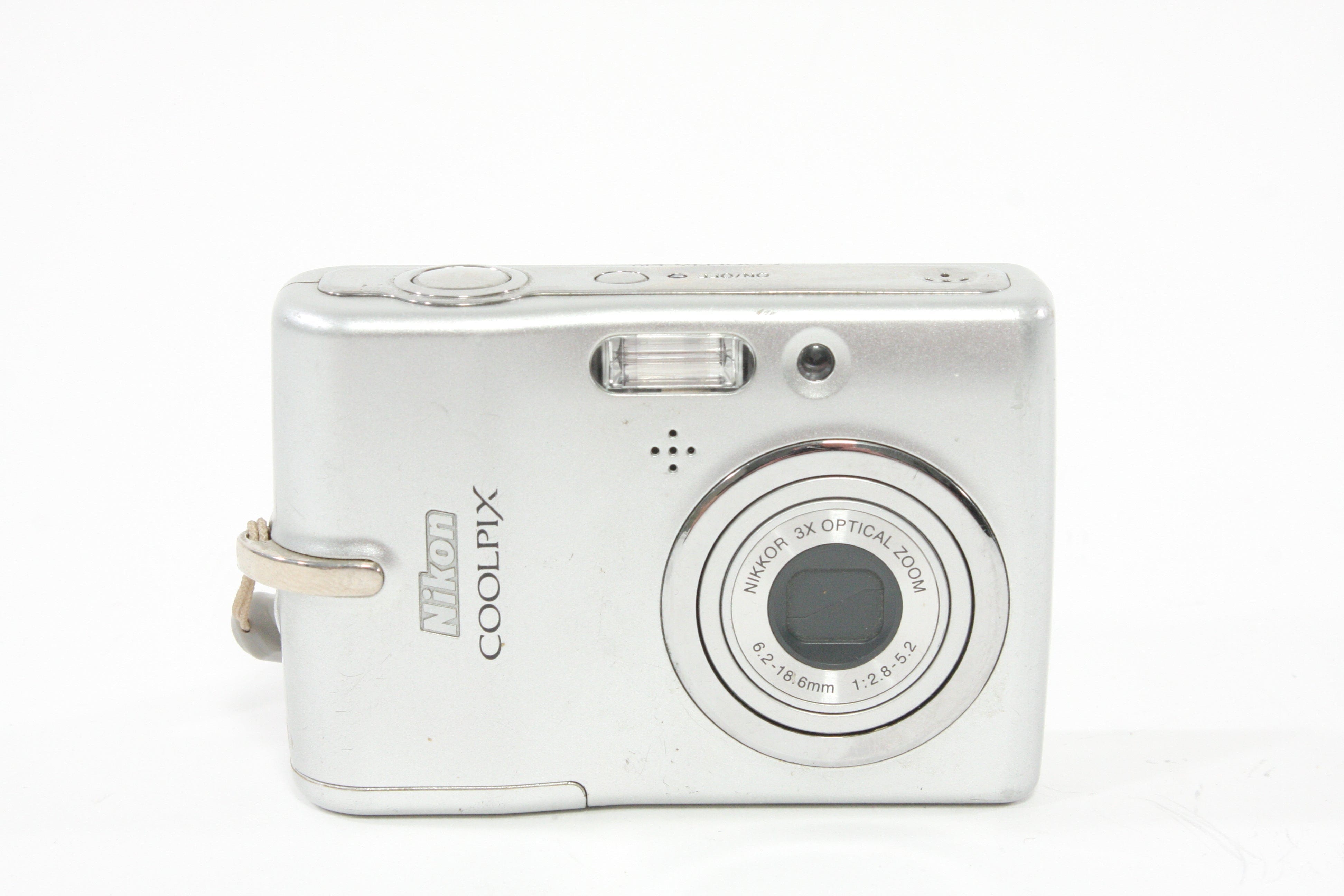 Nikon Coolpix L10 Digital Camera 5MP