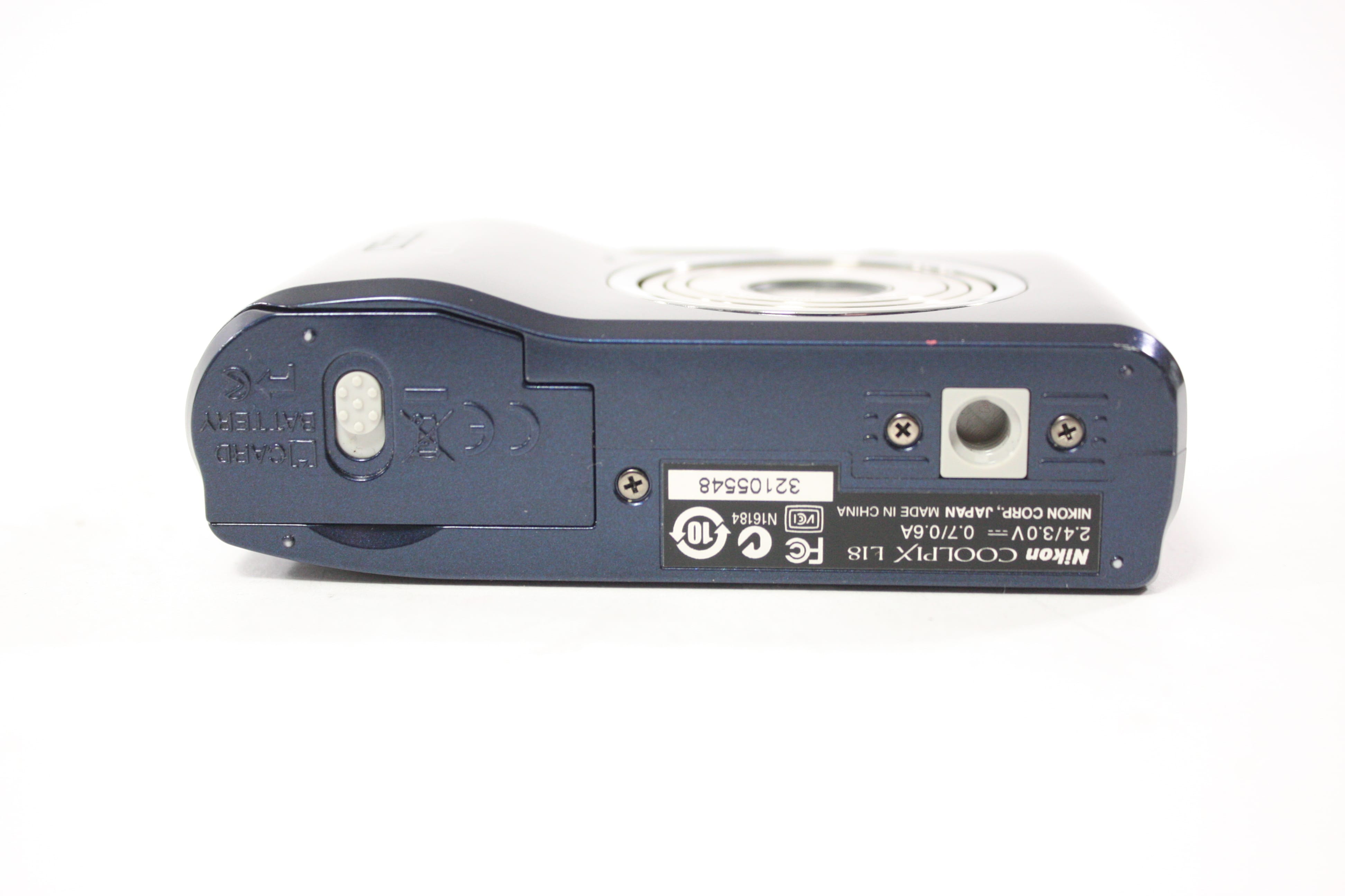 Nikon Coolpix L18 Digital Point and Shoot Camera 3x Zoom 8mp (Blue)