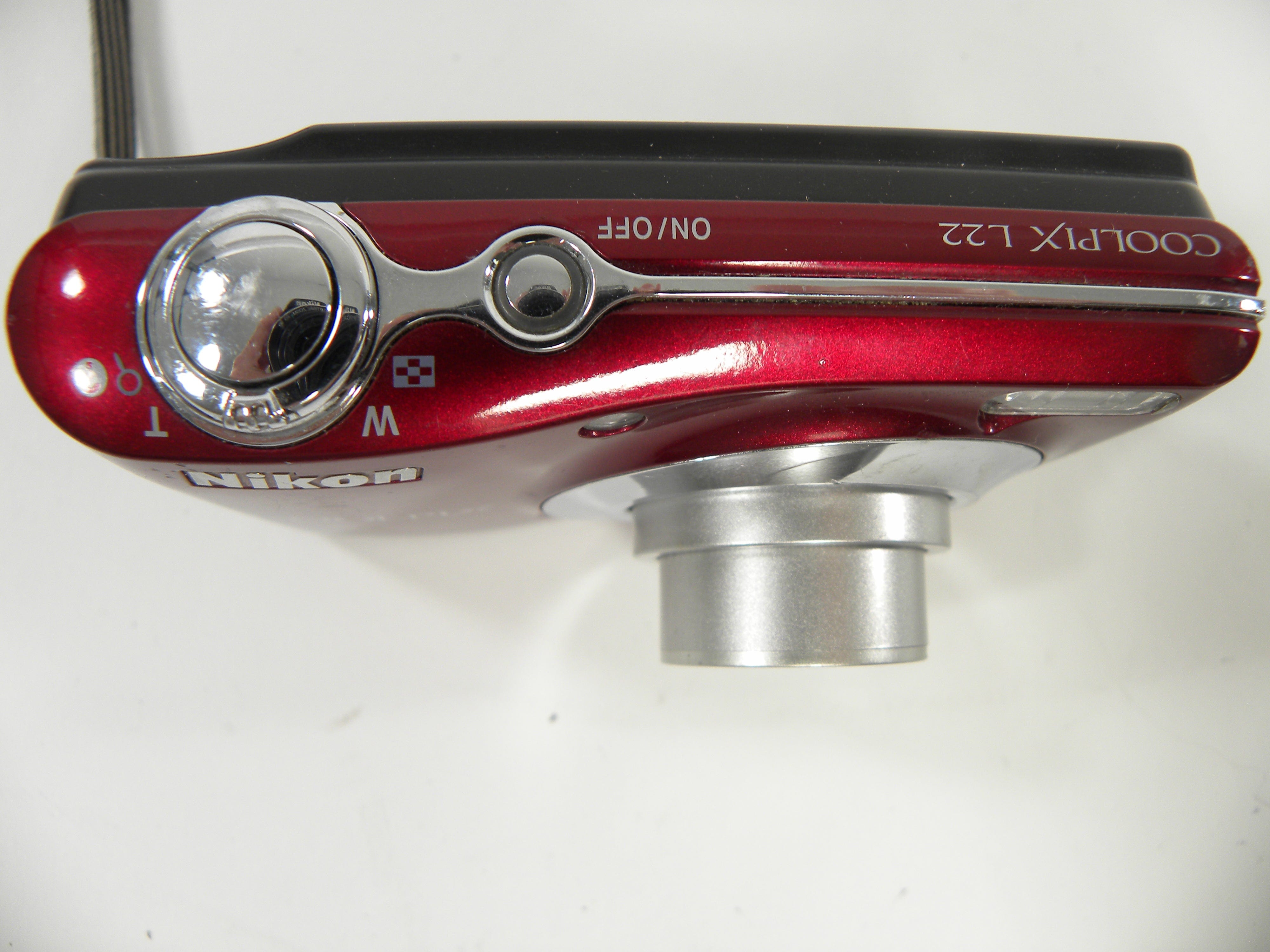 Nikon Coolpix L22 35mm Camera (Red)