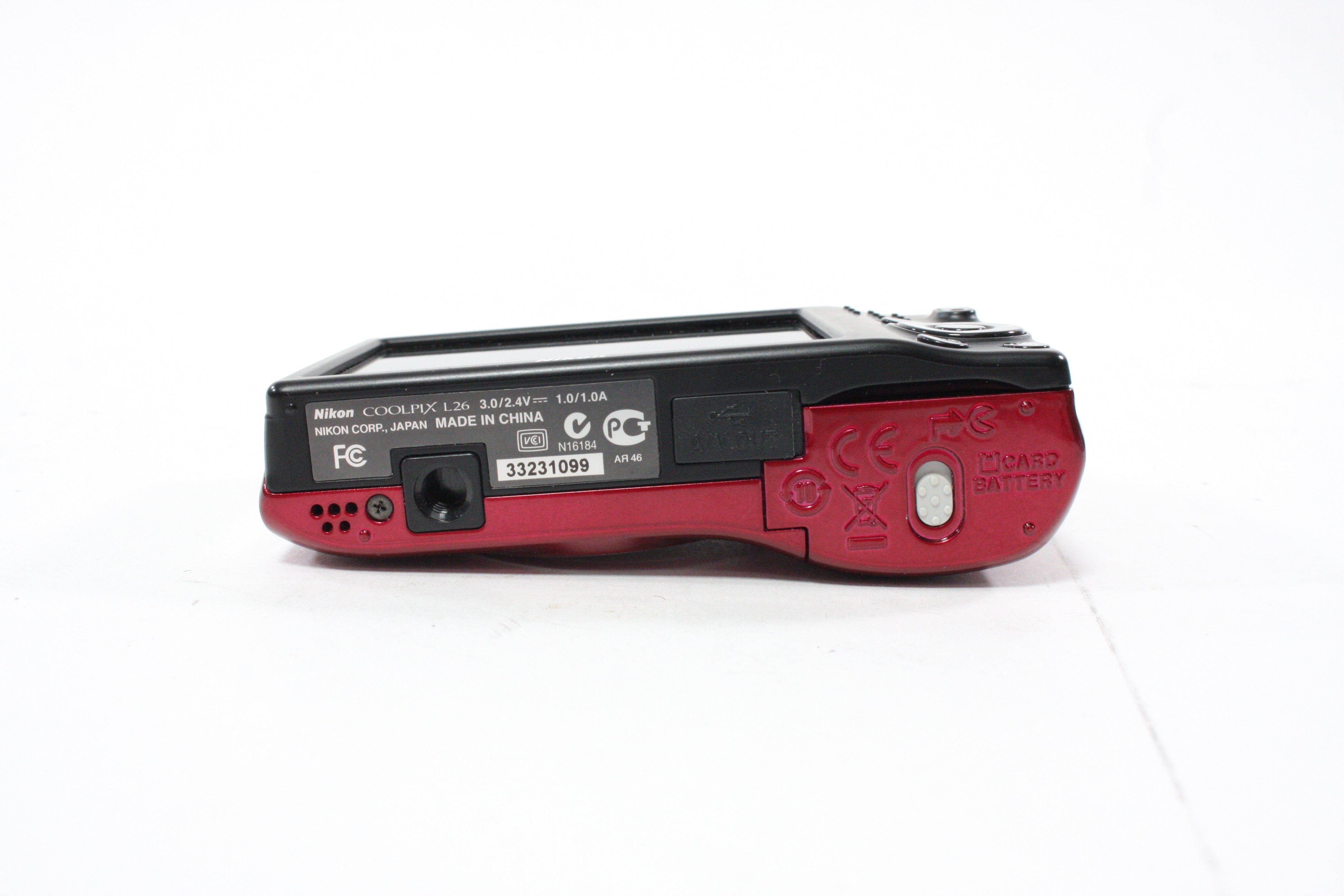 Nikon Coolpix L26 Digital Point-and-Shoot Camera 5x Zoom 16.1mp (Red)