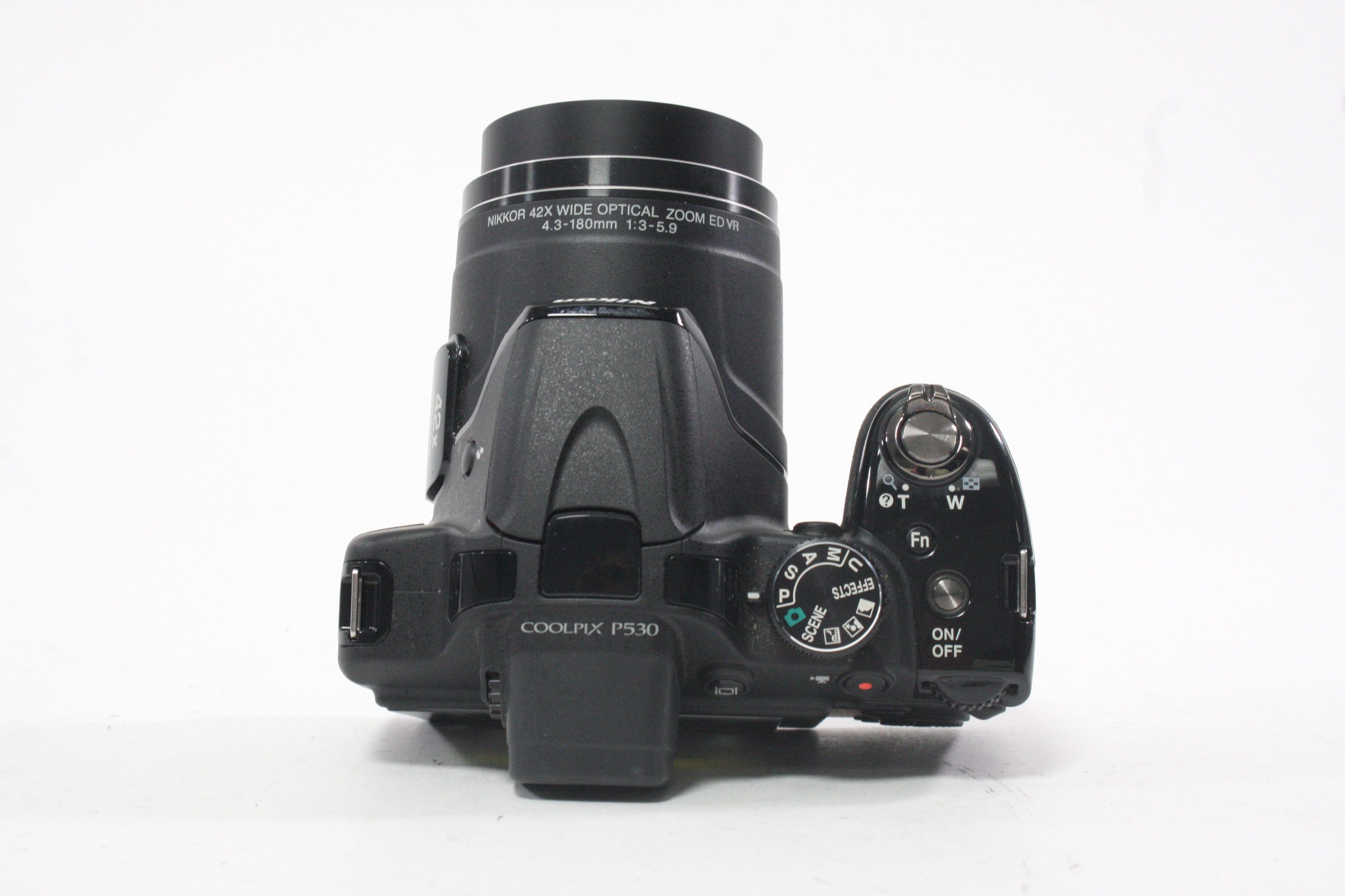 Nikon Coolpix P530 Digital Camera 42x Zoom 16.1mp AS-IS