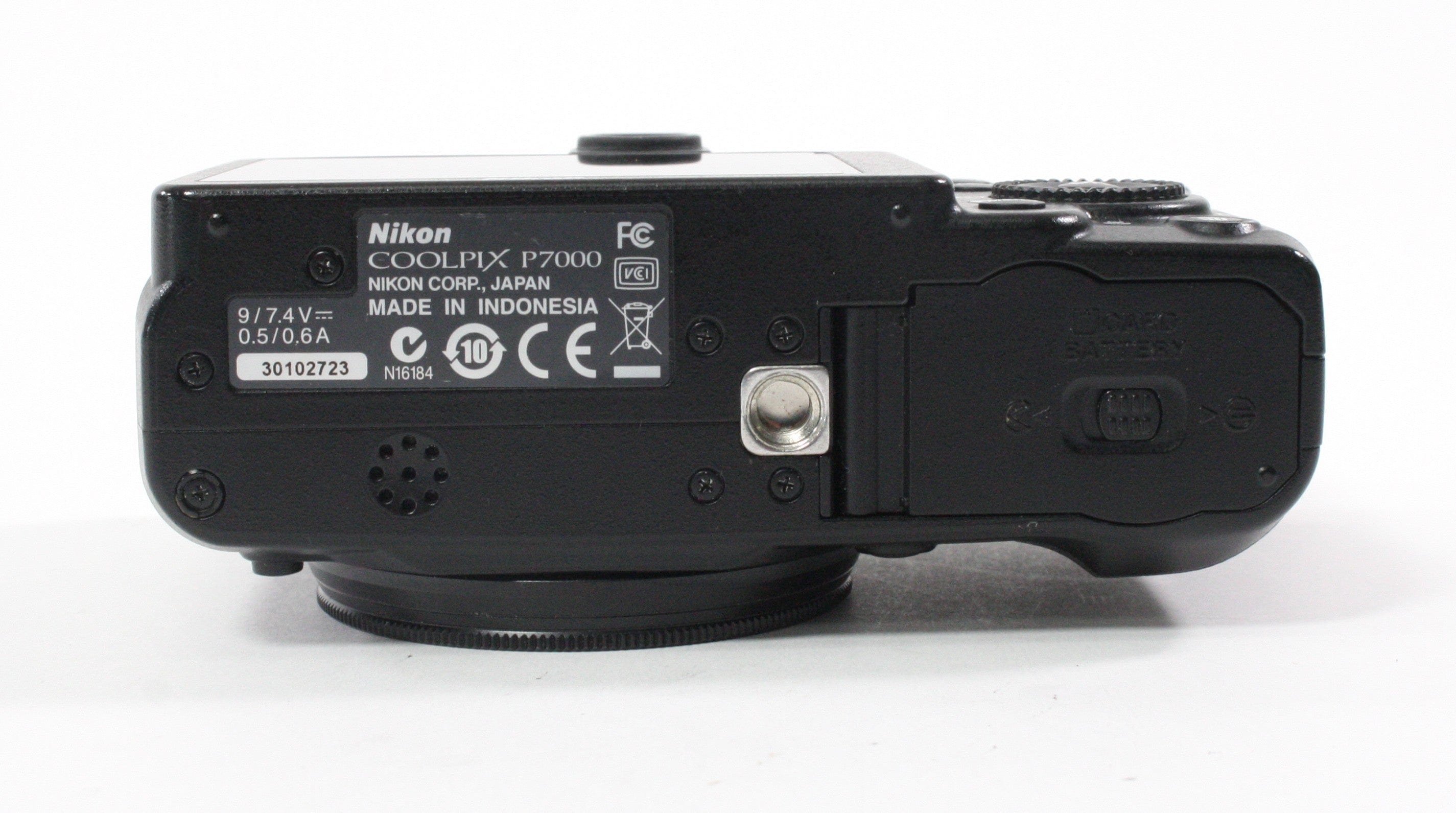 Nikon Coolpix P7000 Point and Shoot Digital Camera 7.1x Zoom 10.1mp