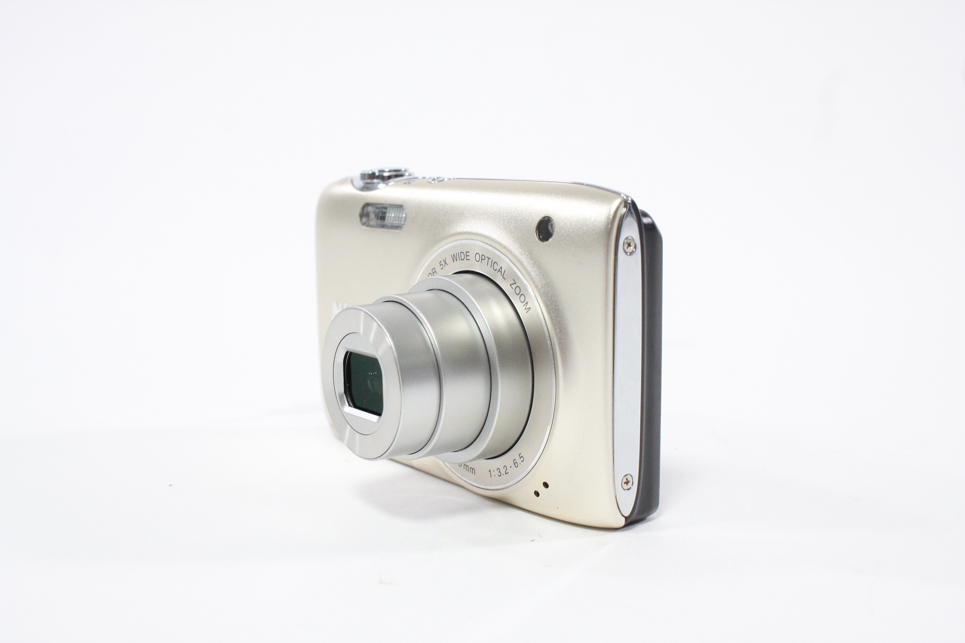 Nikon Coolpix S3100 Digital Camera 5x Zoom 14.0mp (Gold)