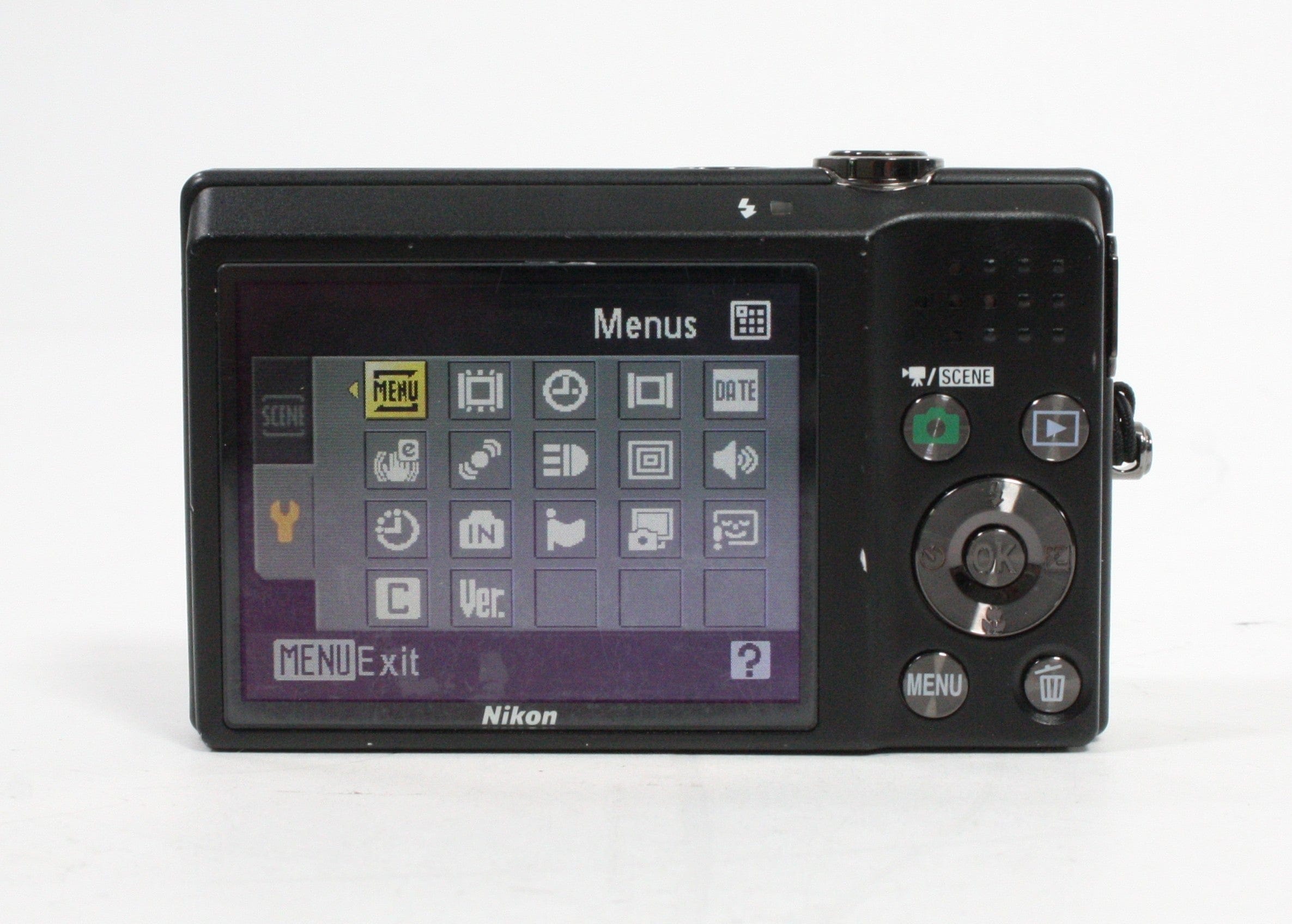 Nikon CoolPix S570 Point-and-Shoot Digital Camera 5x Zoom 12.0mp