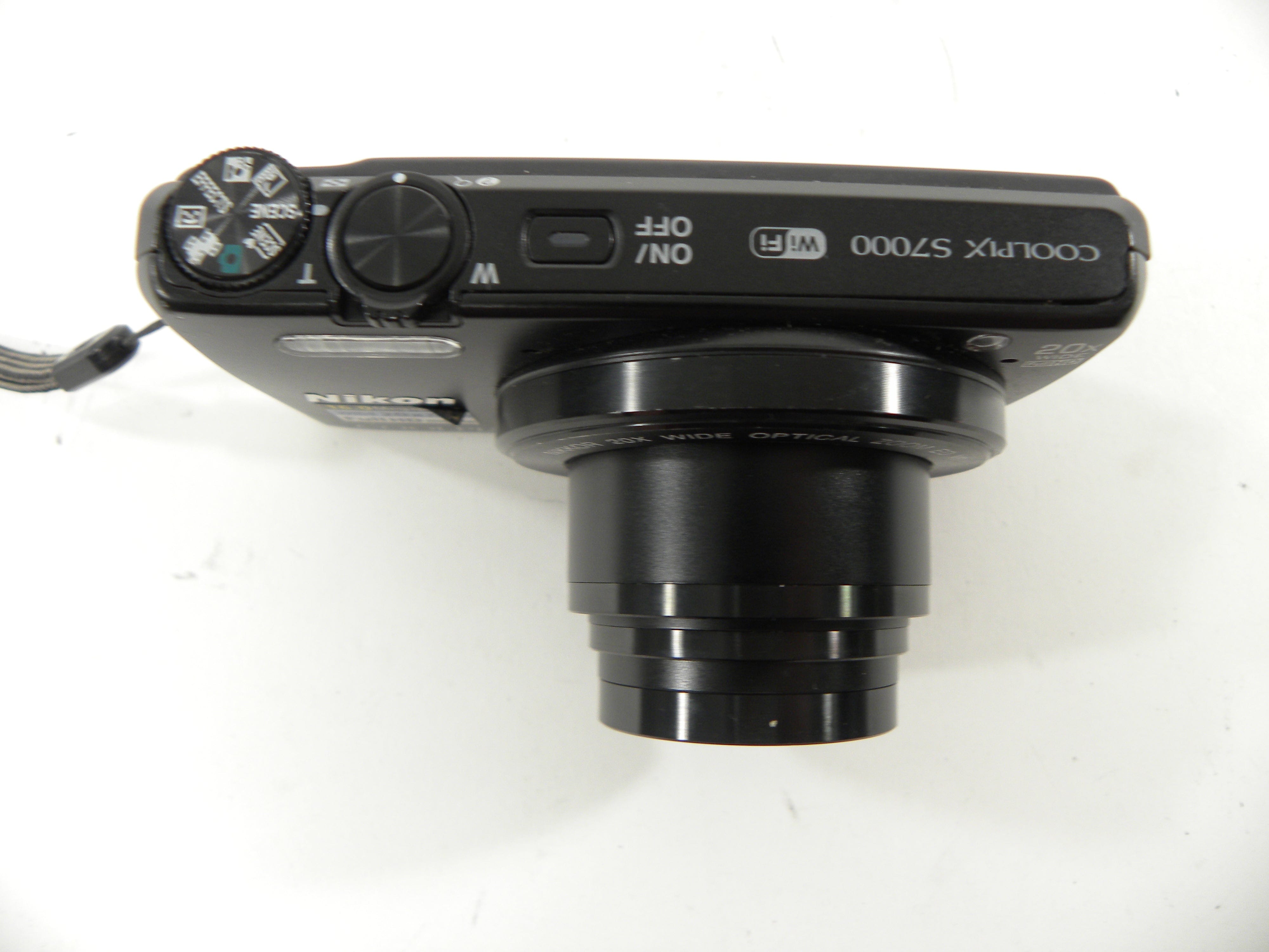 Nikon Coolpix S7000 16.0mp Digital Camera