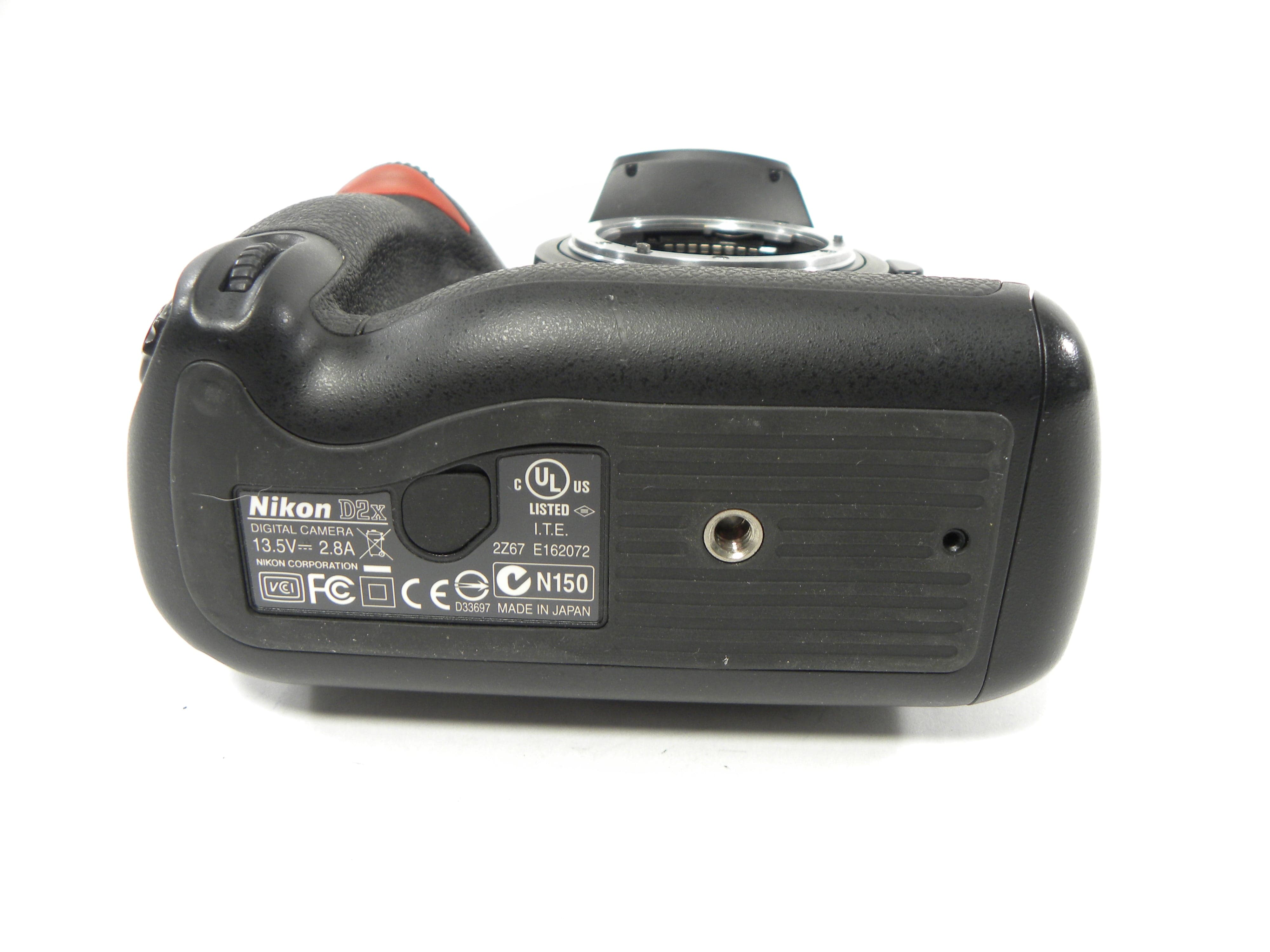 Nikon D2X 12.4mp Digital SLR Body Only Shutter Ct. 29,735