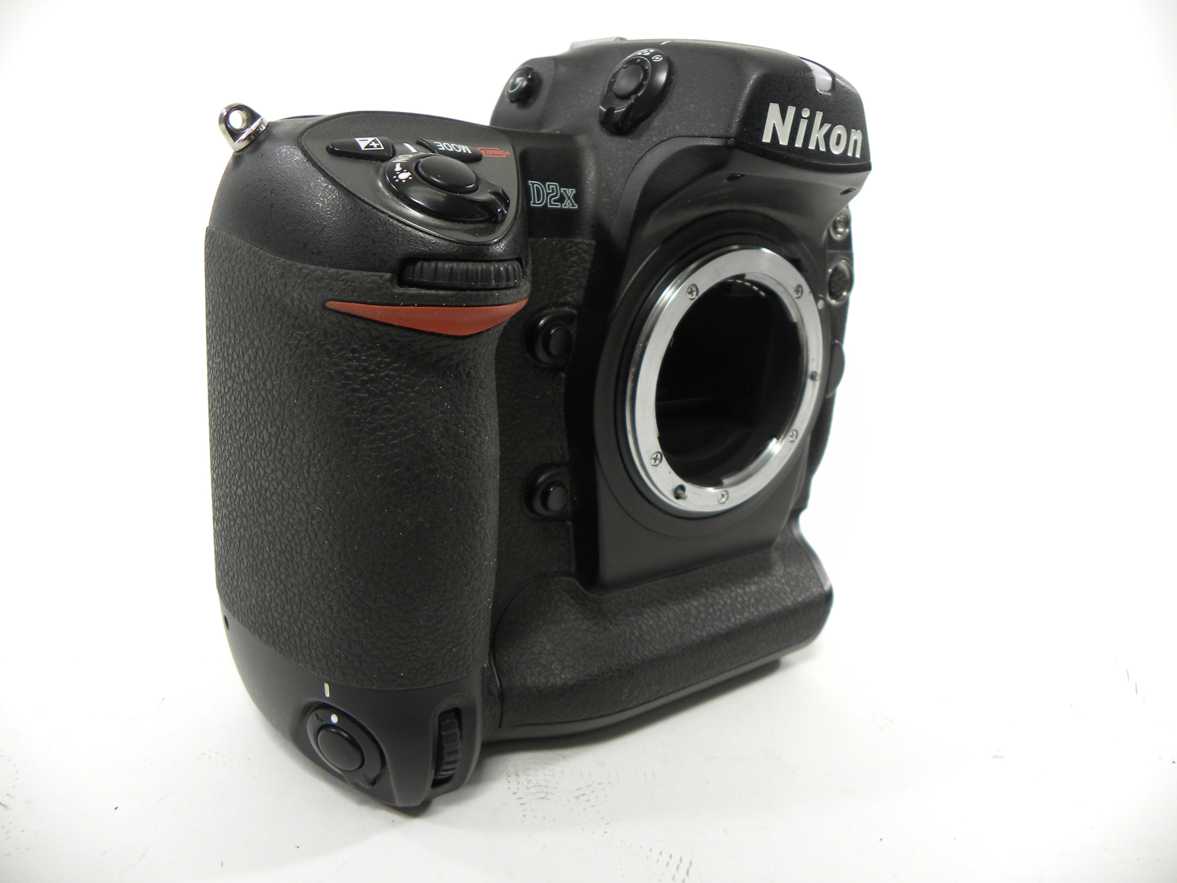 Nikon D2X 12.4mp Digital SLR Body Only Shutter Ct. 29,735