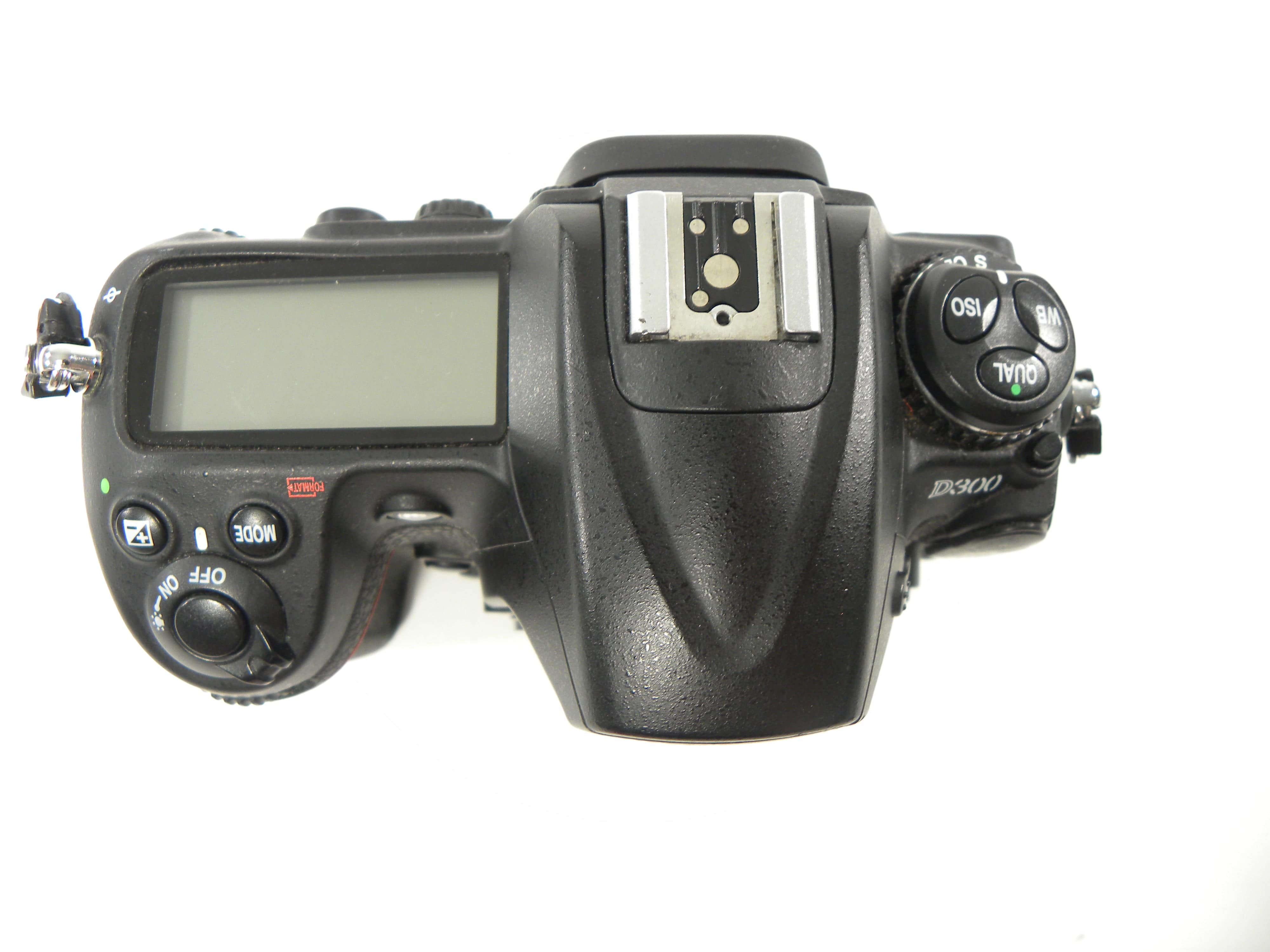 Nikon D300 12.3mp Digital SLR Body Only Shutter Ct. 85,104