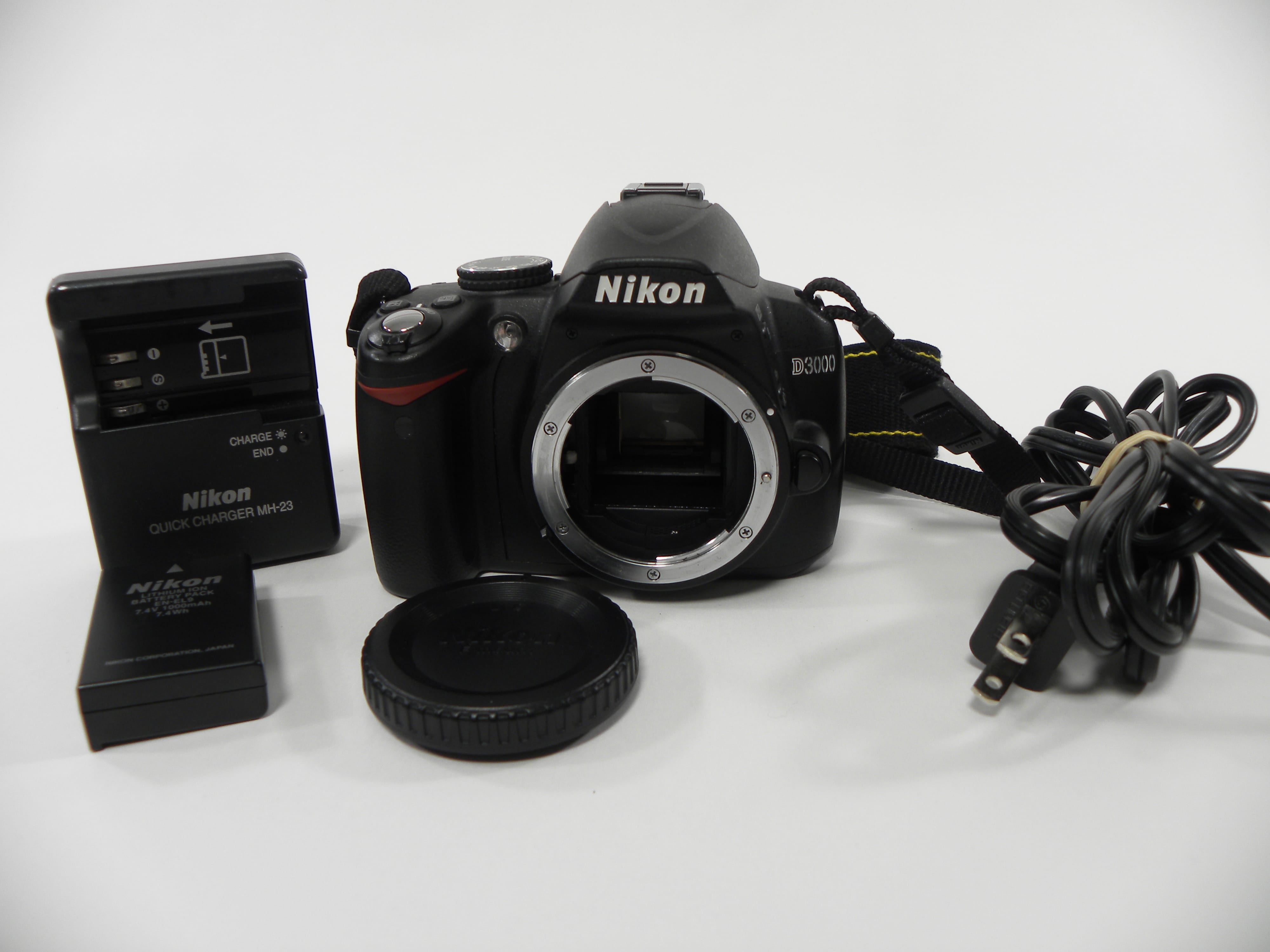 Nikon D3000 10.2mp Digital SLR Body Only Shutter Ct. 14,712
